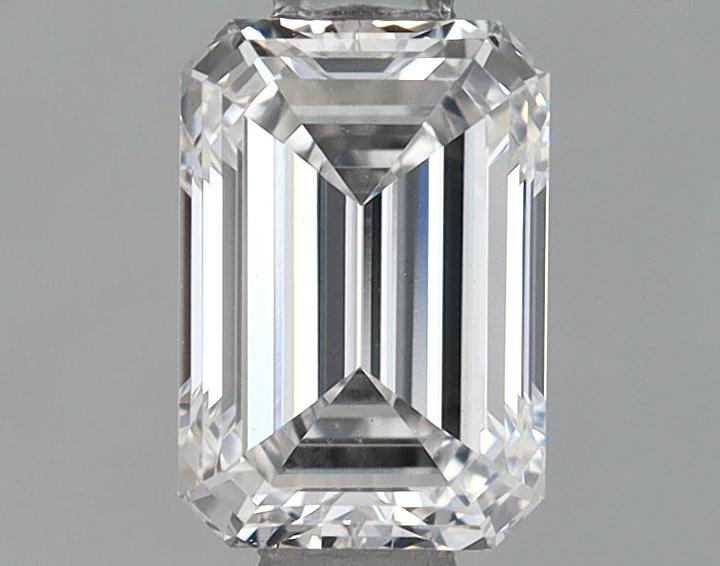 0.81 Carat Emerald Shaped Ideal Cut VS1 IGI Certified Lab Grown Diamond