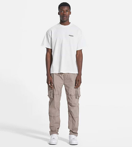 Shirts to wear with cargo shorts on sale