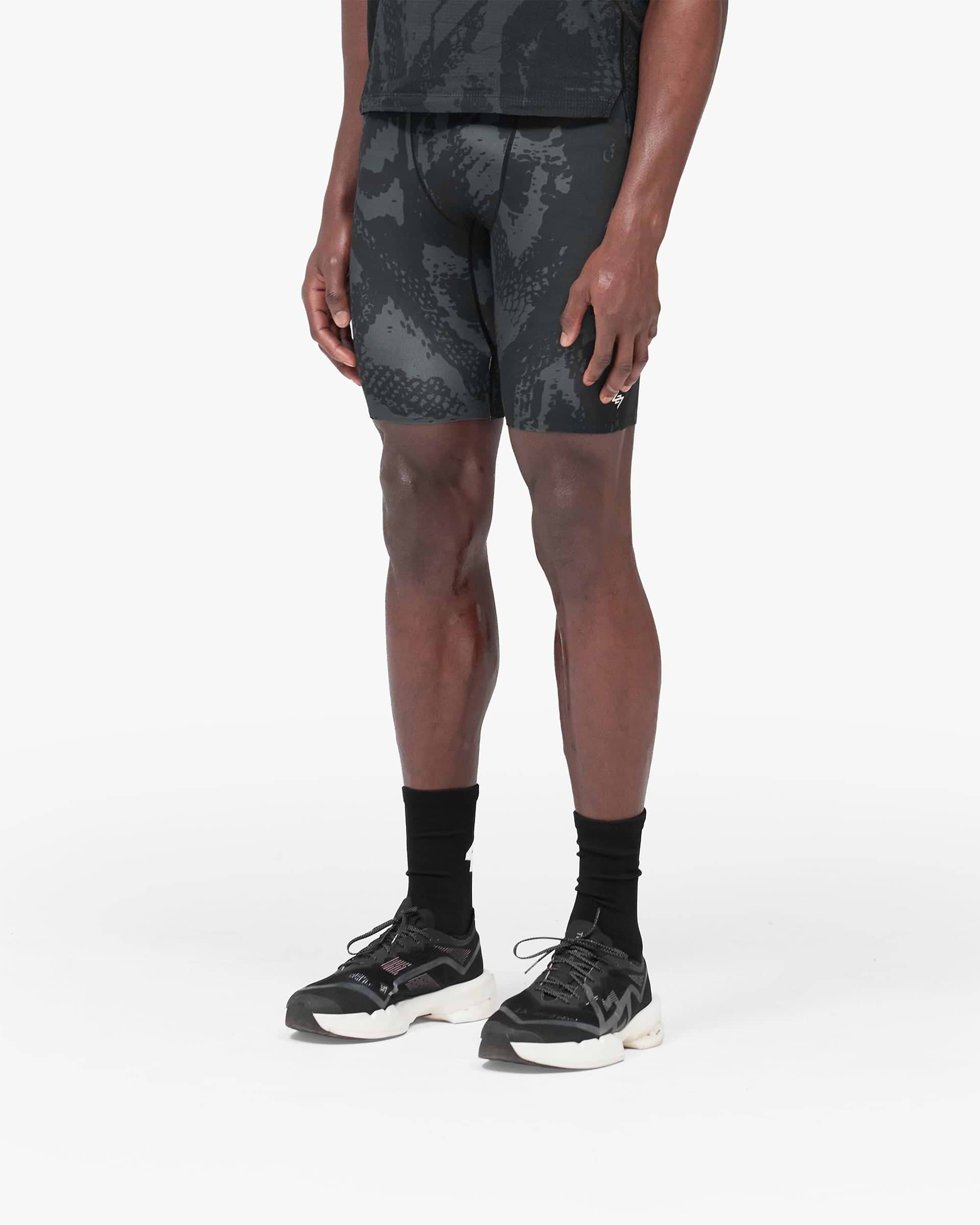 247_Manchester_Half_Tight_-_Black_04.jpg