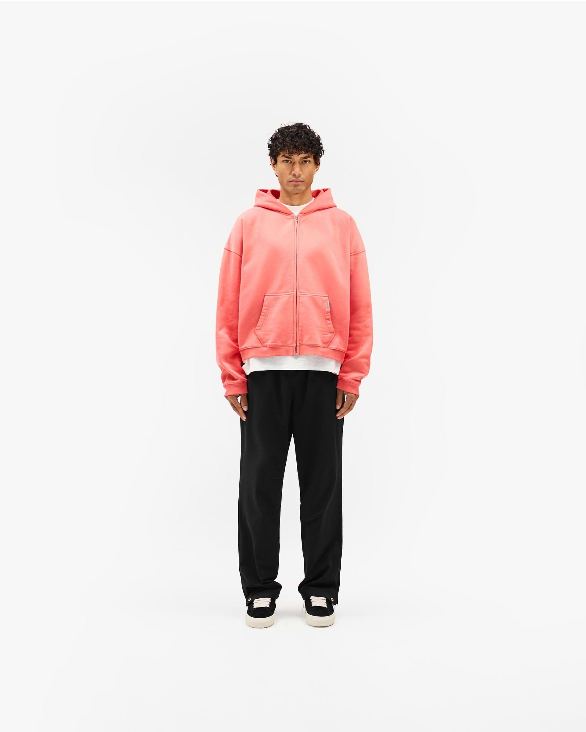 Initial Looks | REPRESENT