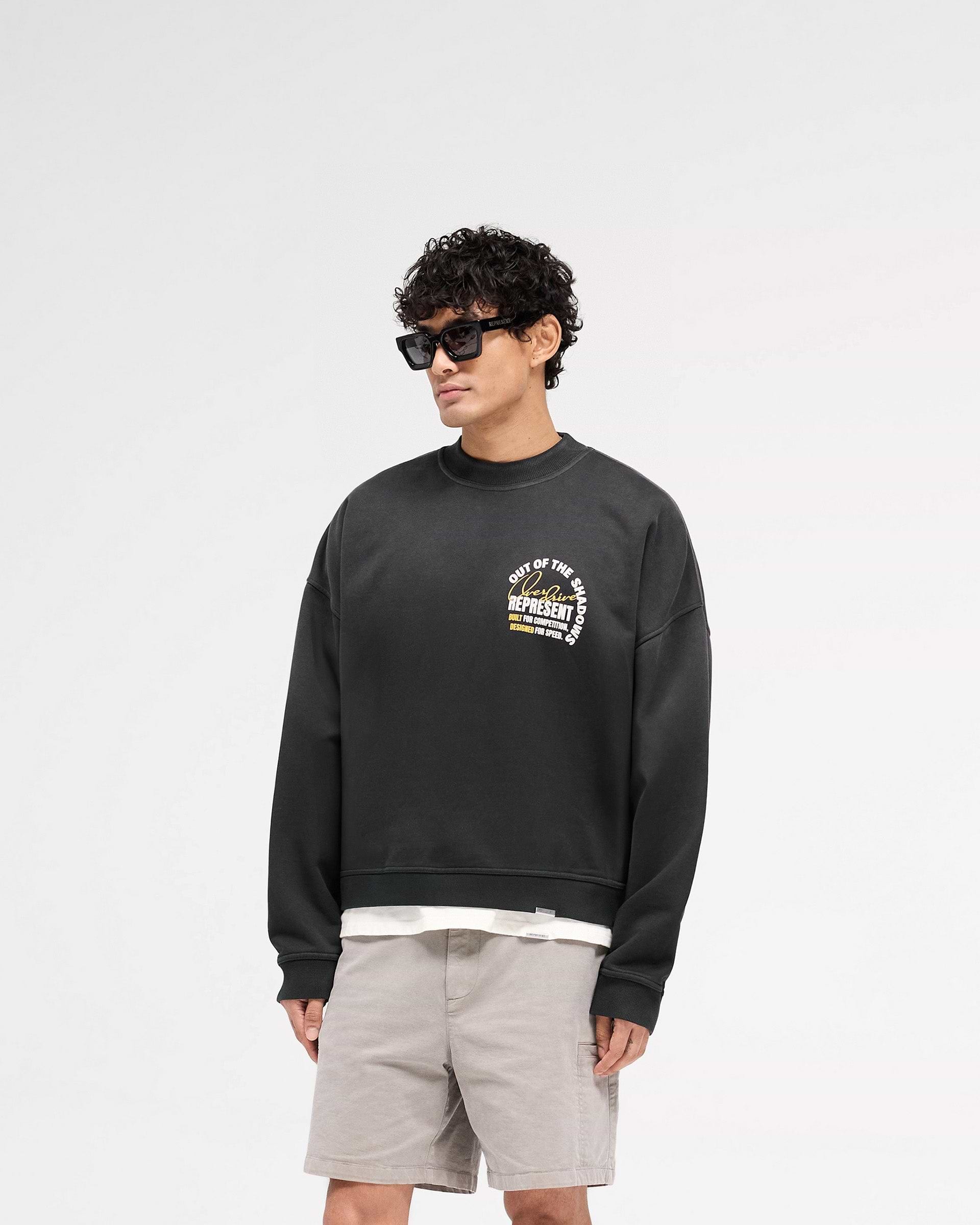 Out Of The Shadows Sweater - Gefärbtes Schwarz