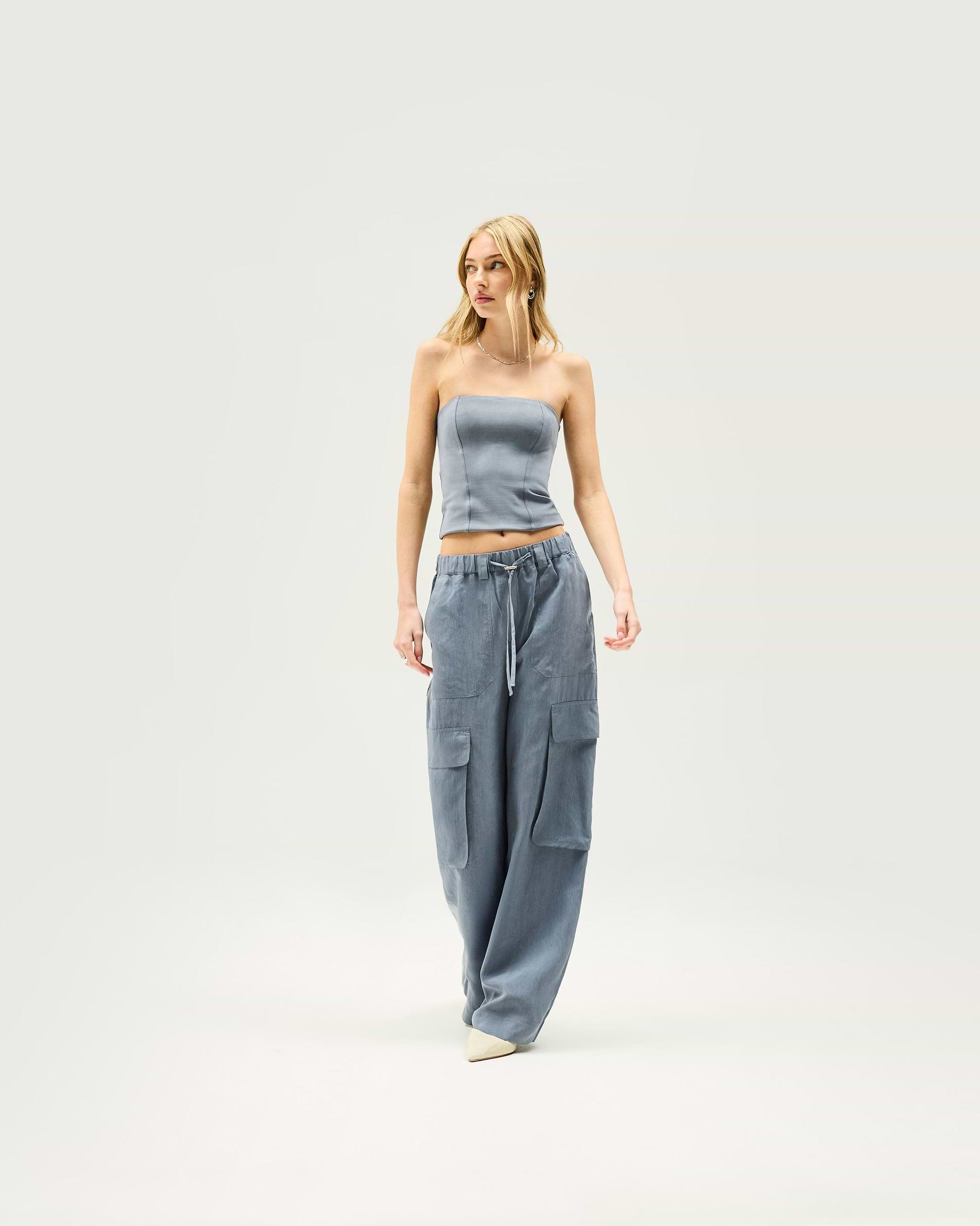 Elevate Strapless Top - Bleu Acier