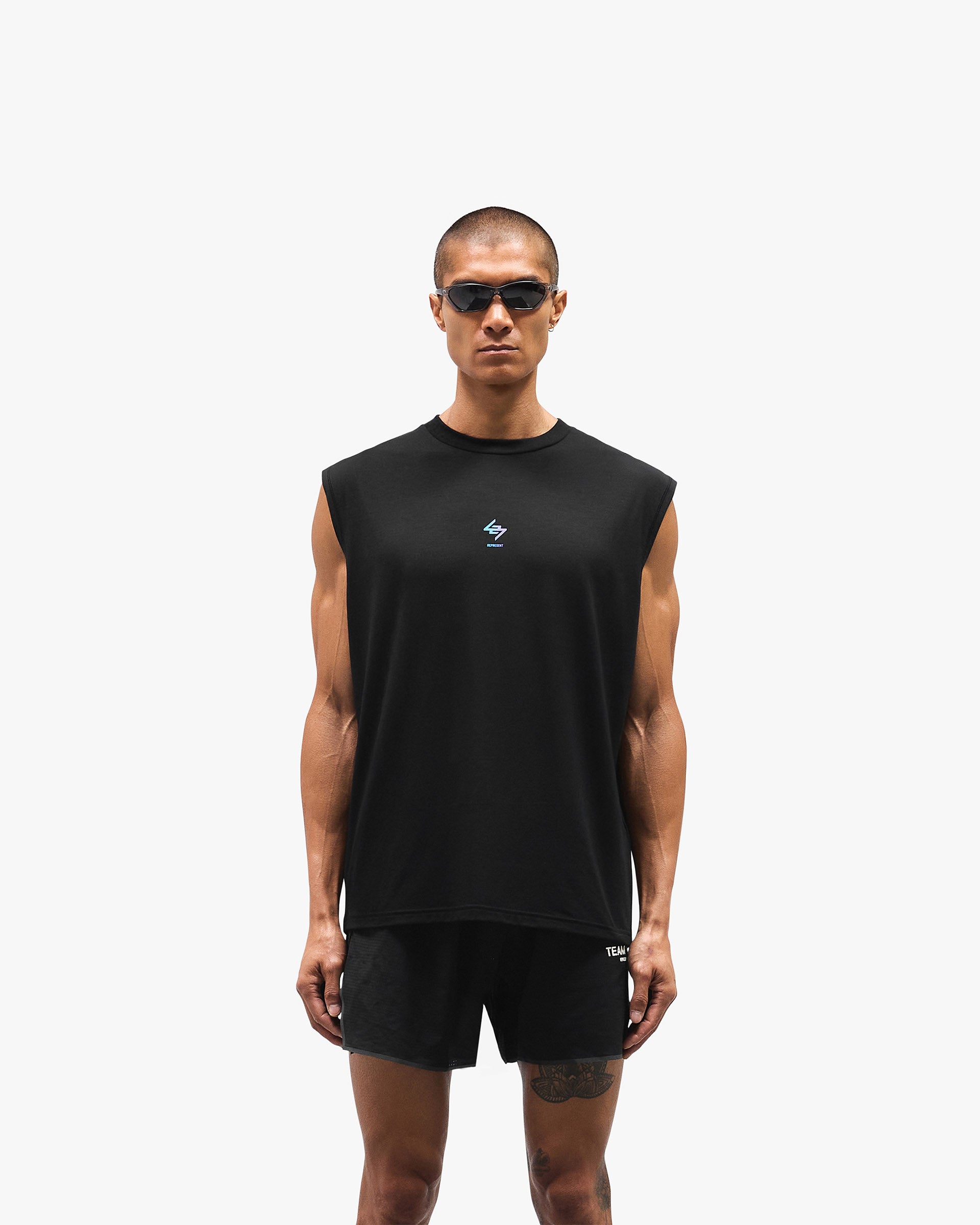 247_Oversized_Tank_-_Purple_Fade_03.jpg