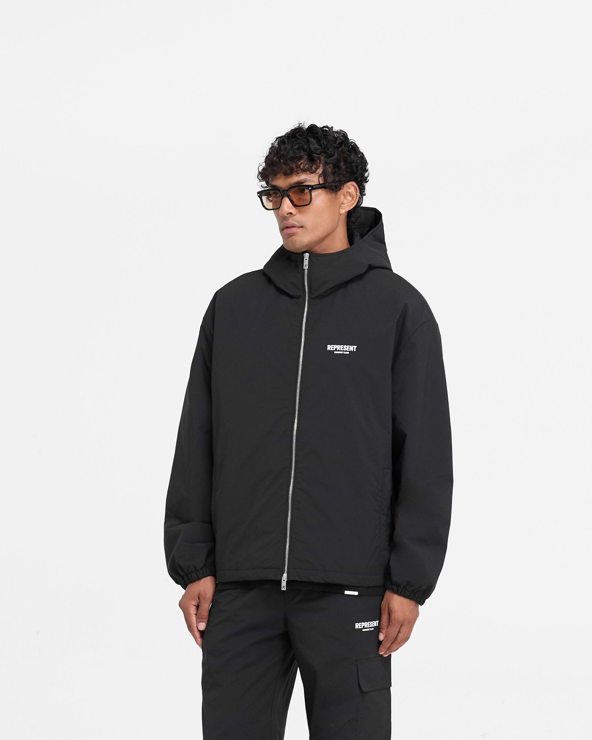 Represent Owners Club Hooded Coach Jacket - Schwarz