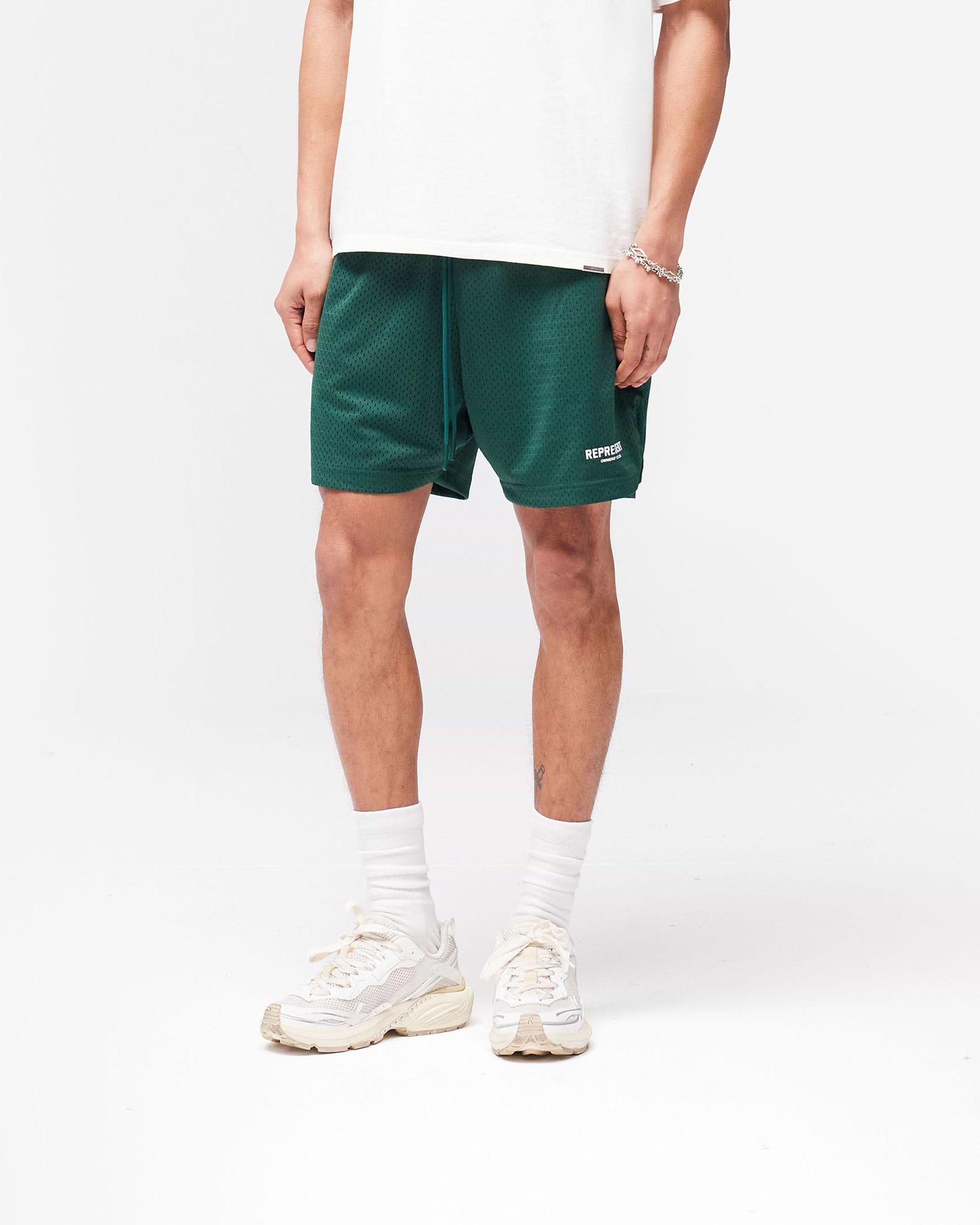 Represent Owners Club Mesh Shorts - Renngrün