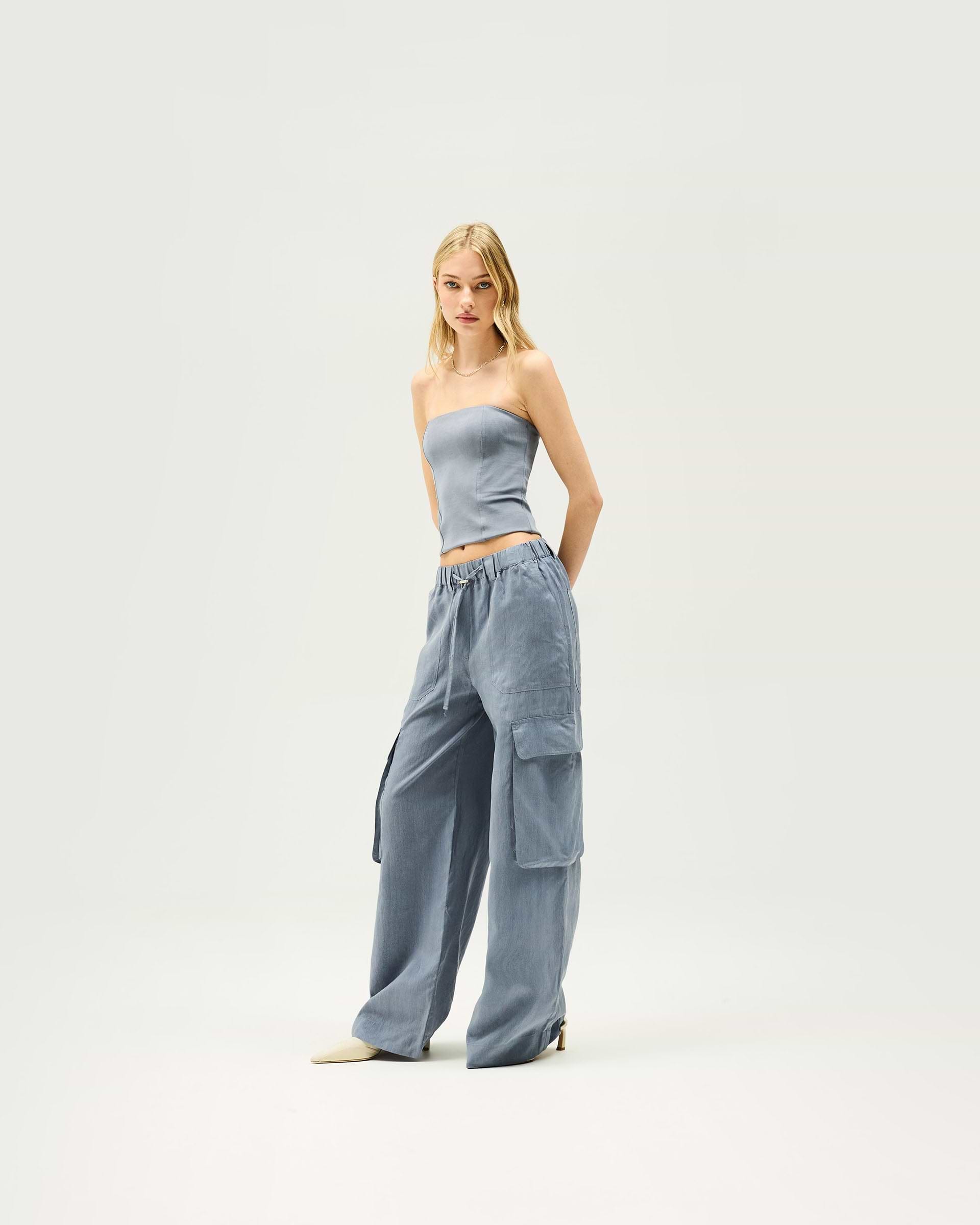 Elevate Strapless Top - Bleu Acier