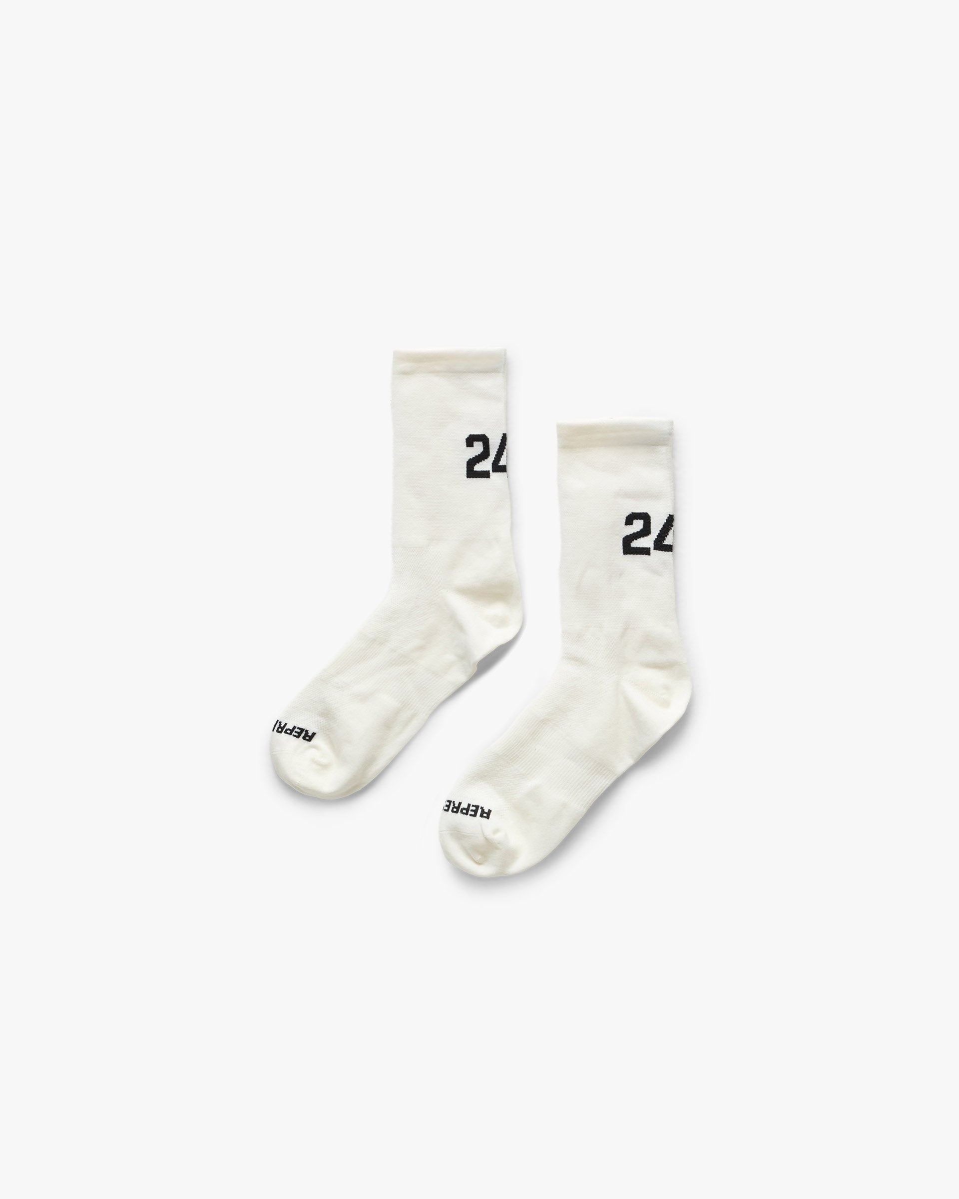 247_Numbers_Socks_-_Flat_White_02.jpg