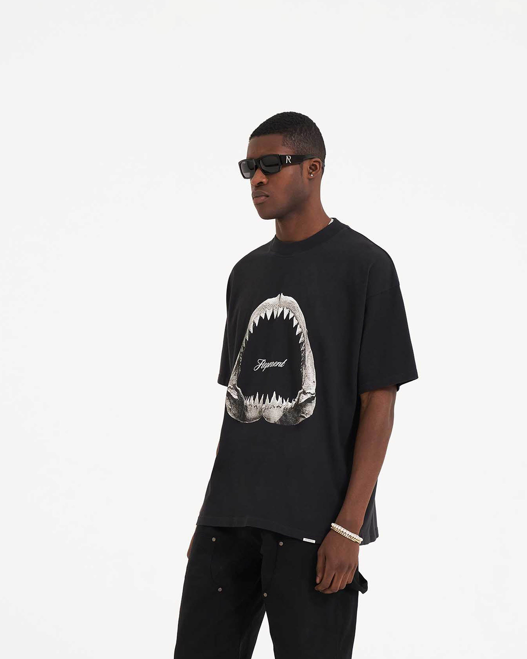 Shark Jaws T-Shirt - Off Black