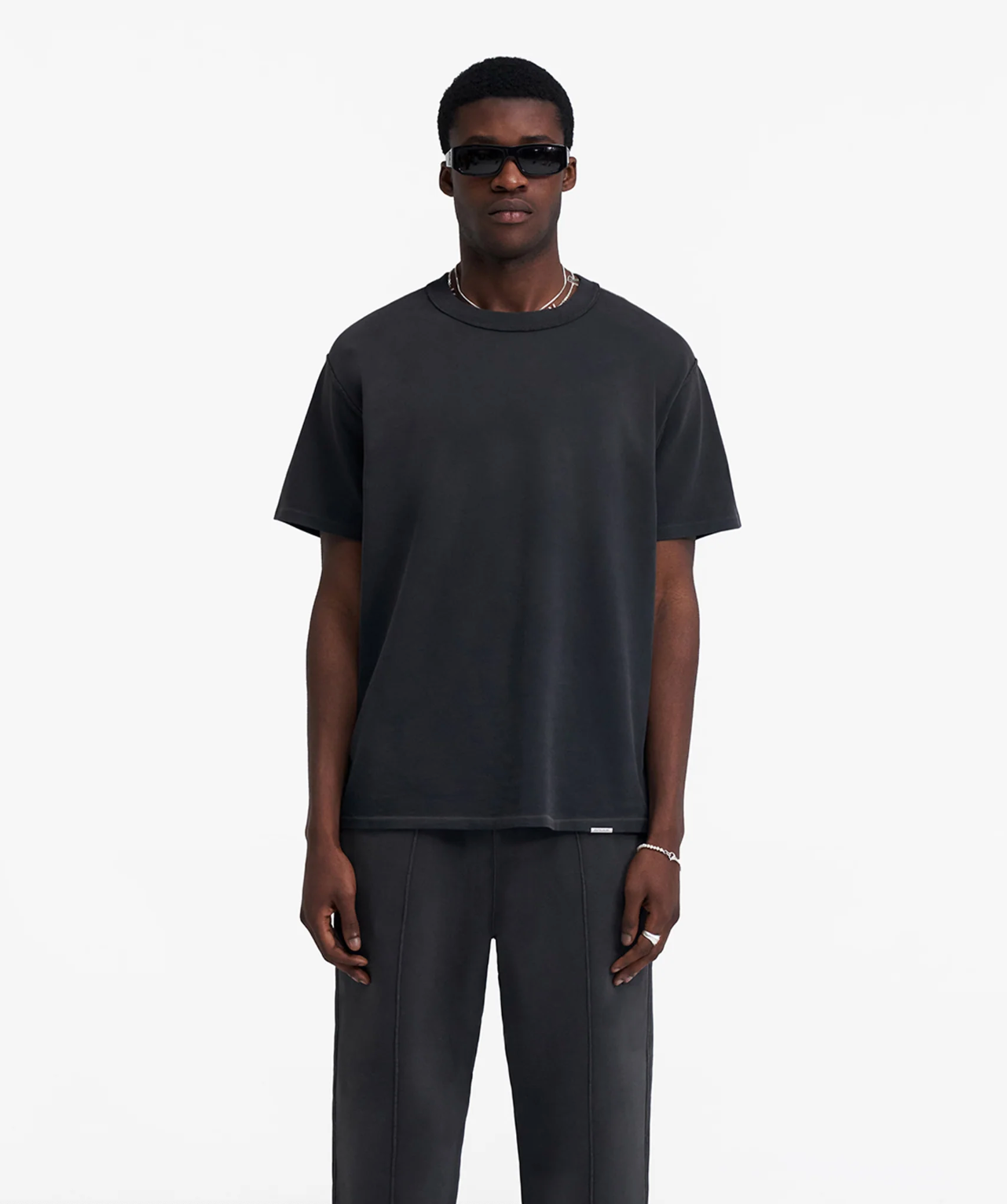 How to style Oversized T-Shirts for Men