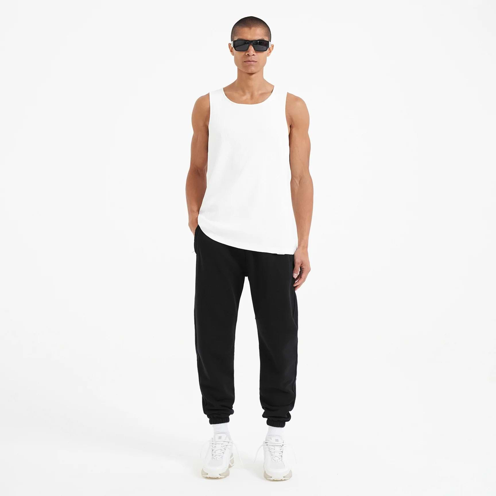 Black sweatpants outfit men online