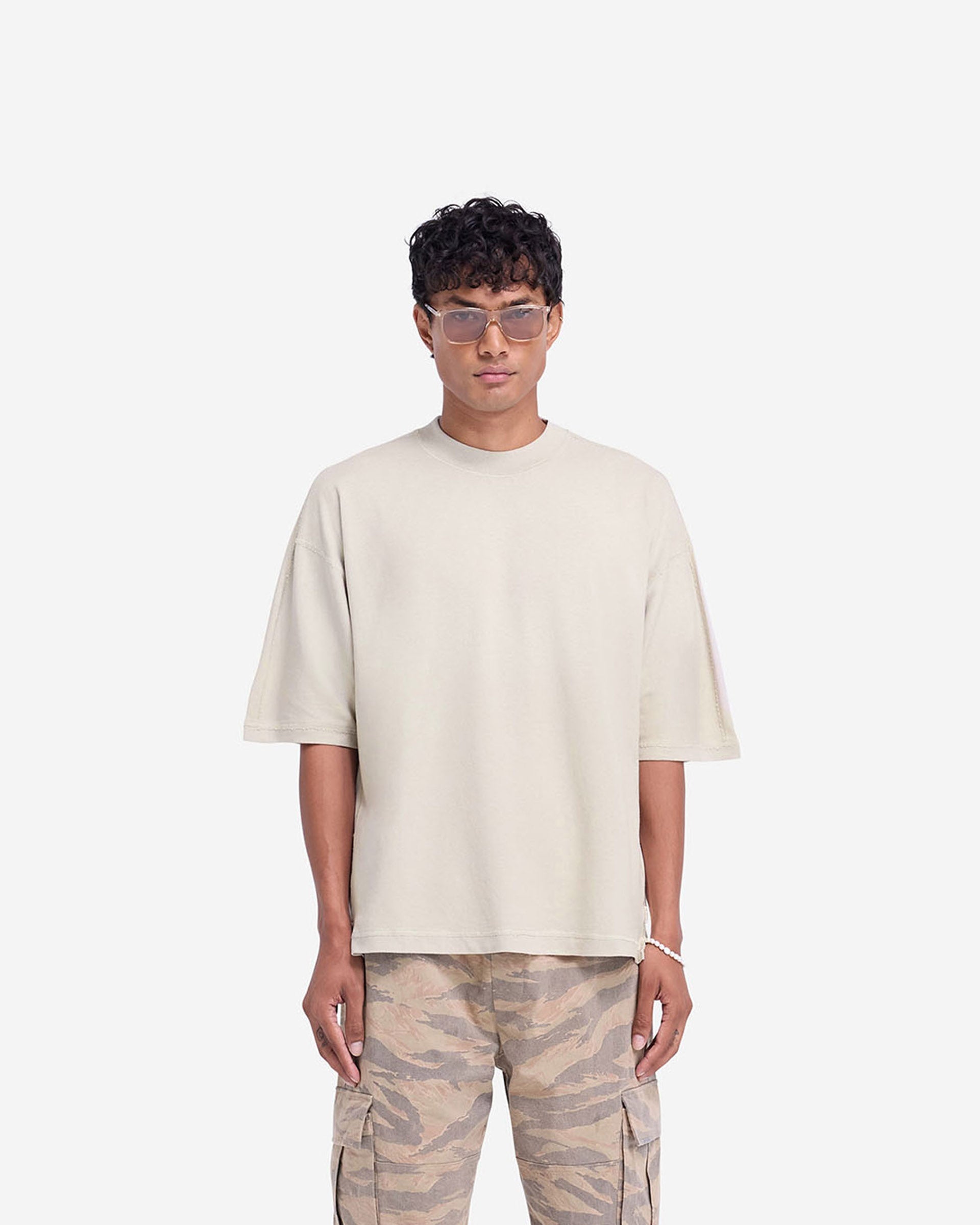 Stepped Hem T-Shirt - Hafer