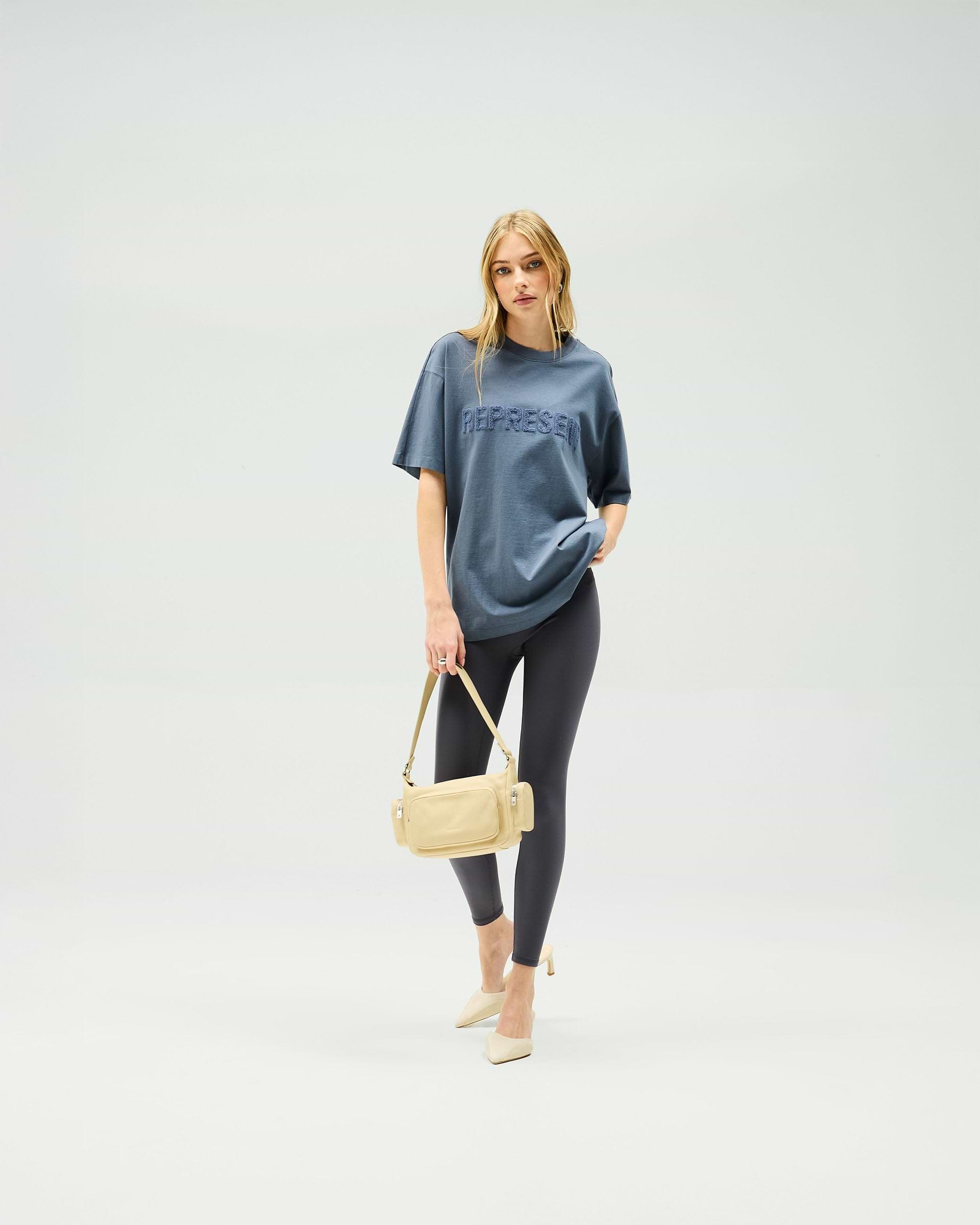 Owners Club Boyfriend T-Shirt - Stahlblau