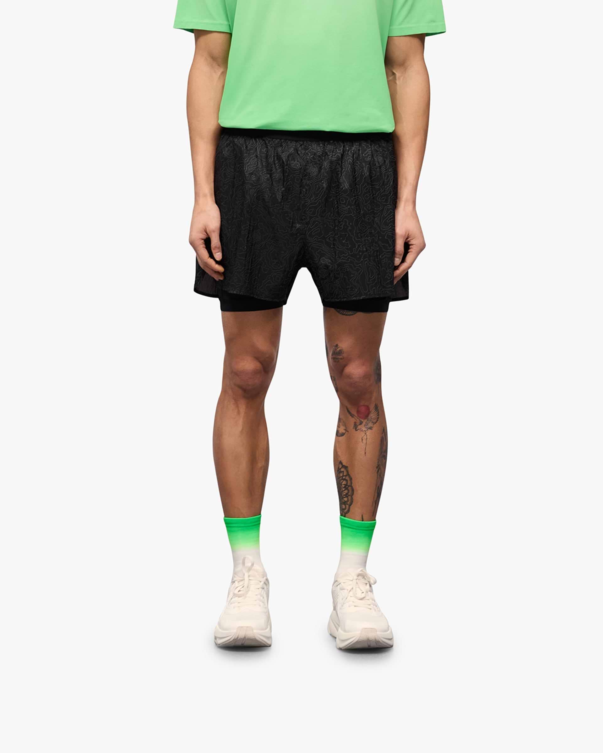 247 Contour 2-In-1 Run Shorts - Schwarz