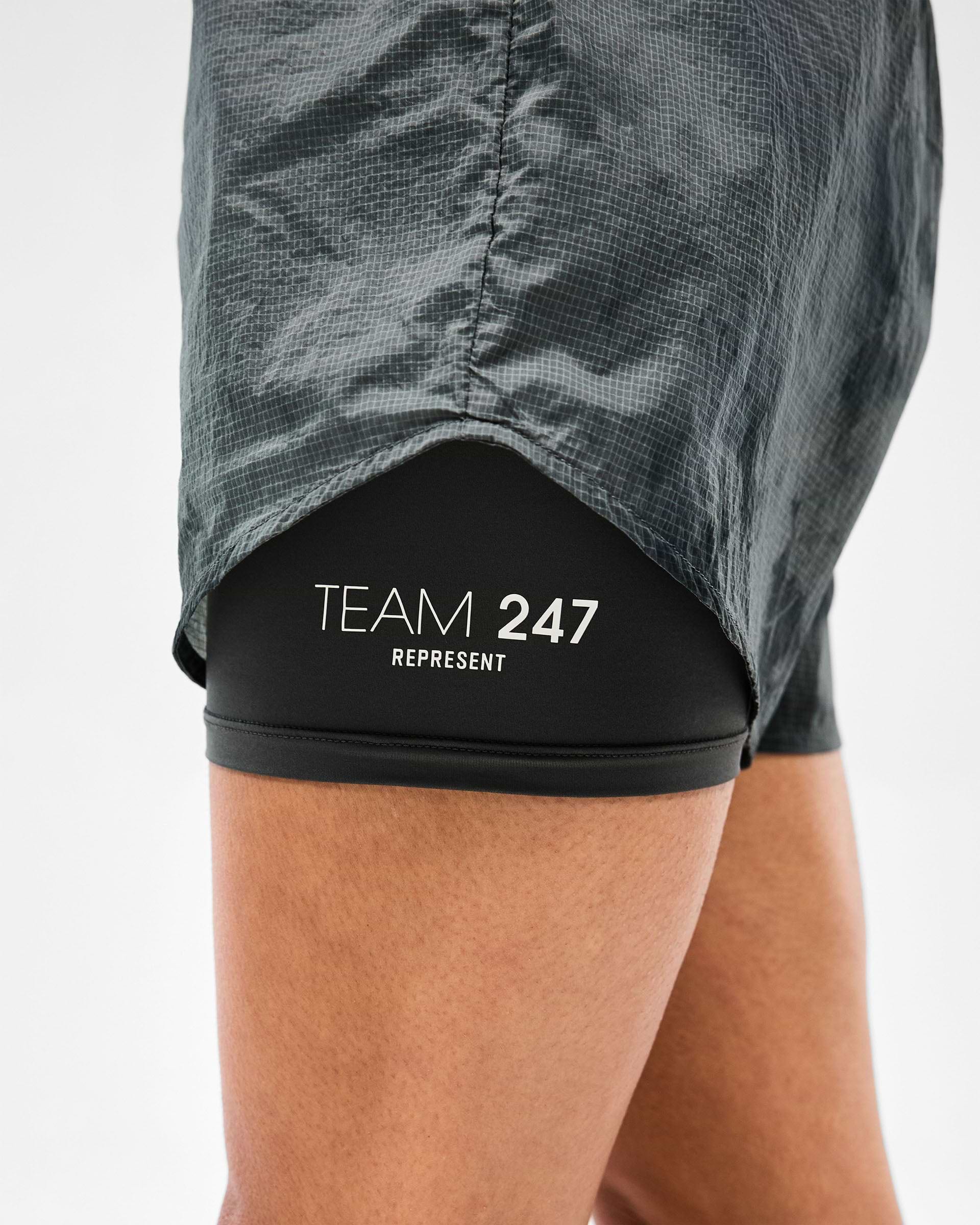 247 Distance 2-In-1 Short Printed - Dark Green