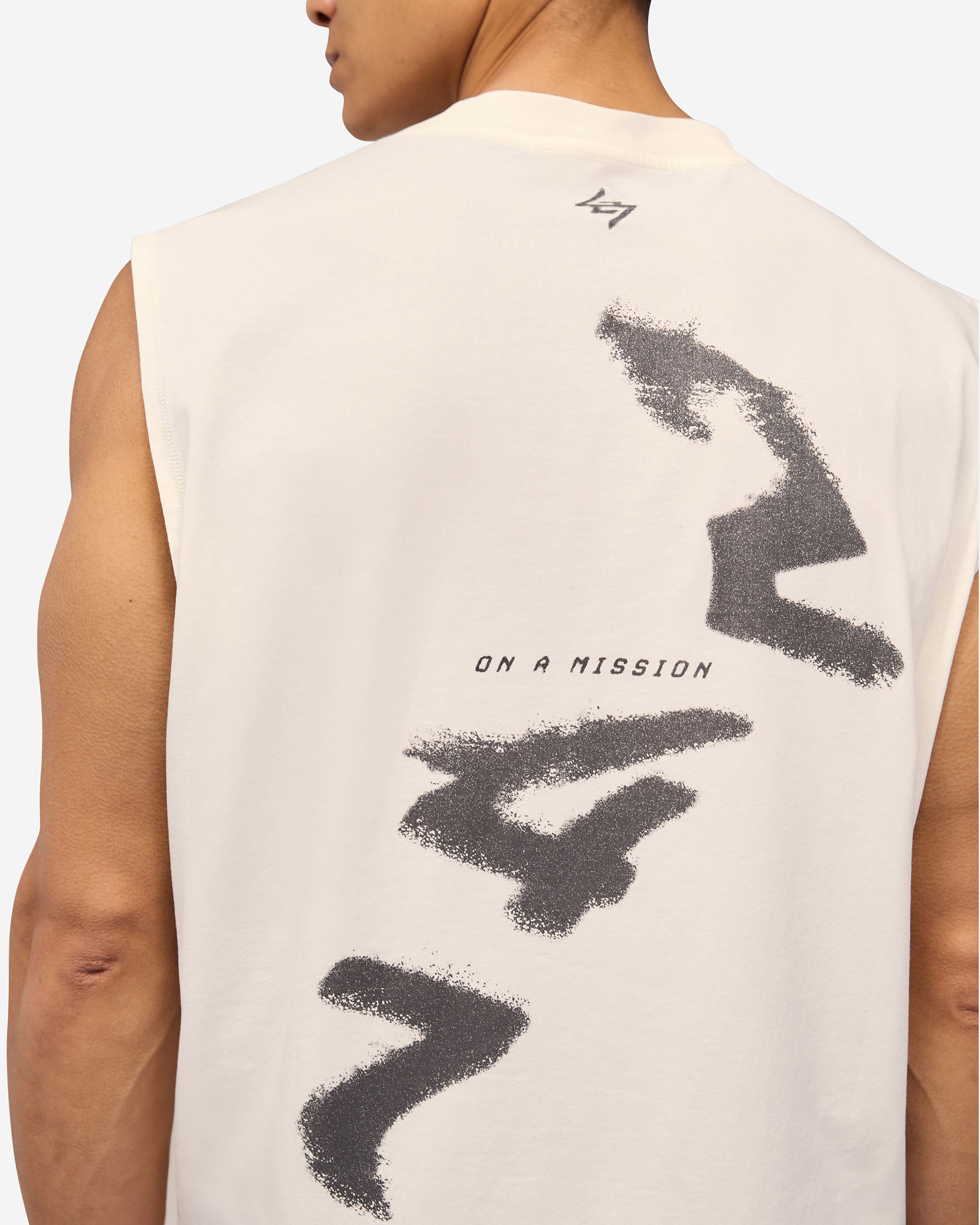 247 Motion Oversized Tank - Naturweiß