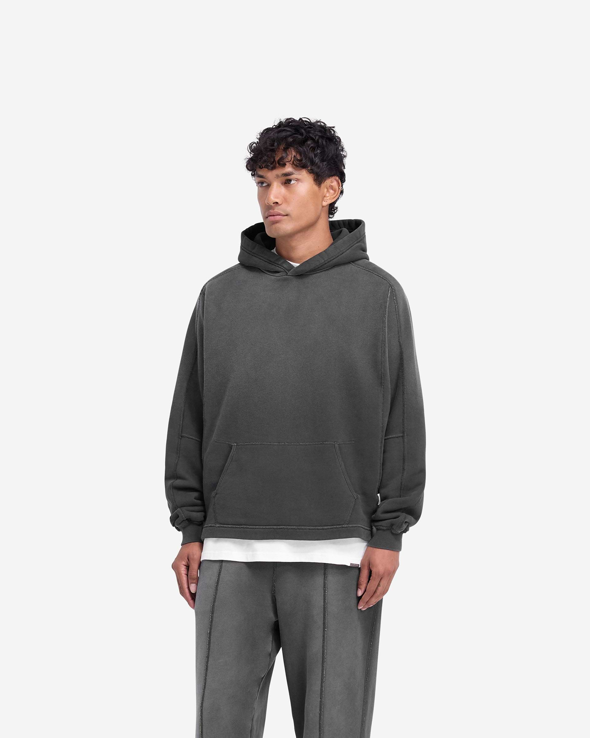 Stepped Hem Hoodie - Noir Taché