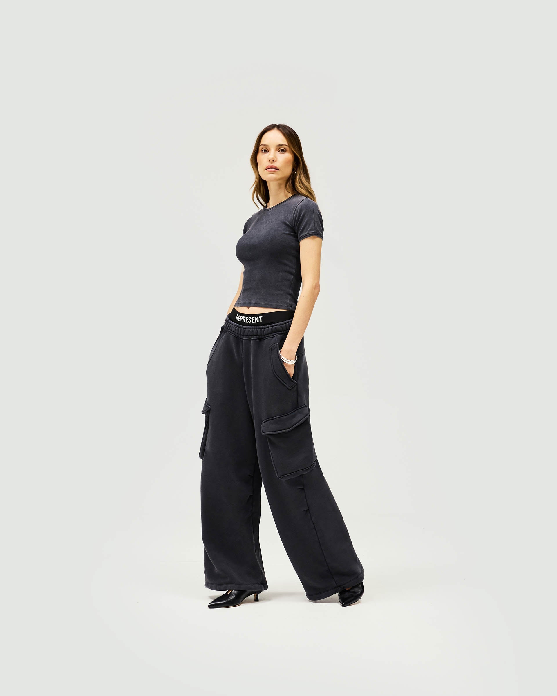 Initial Rib Baby T-Shirt - Noir teinté