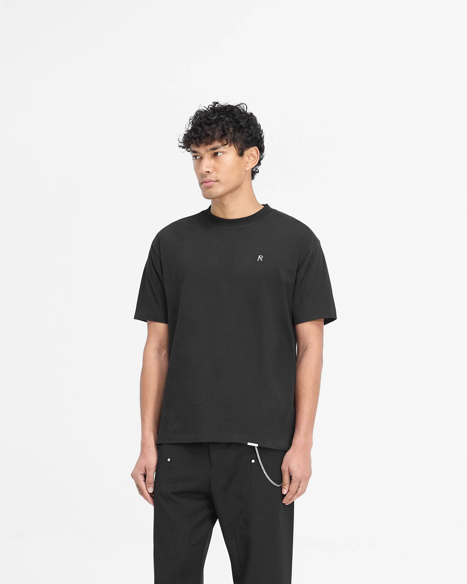 Metal Initial R T-Shirt - Tiefschwarz