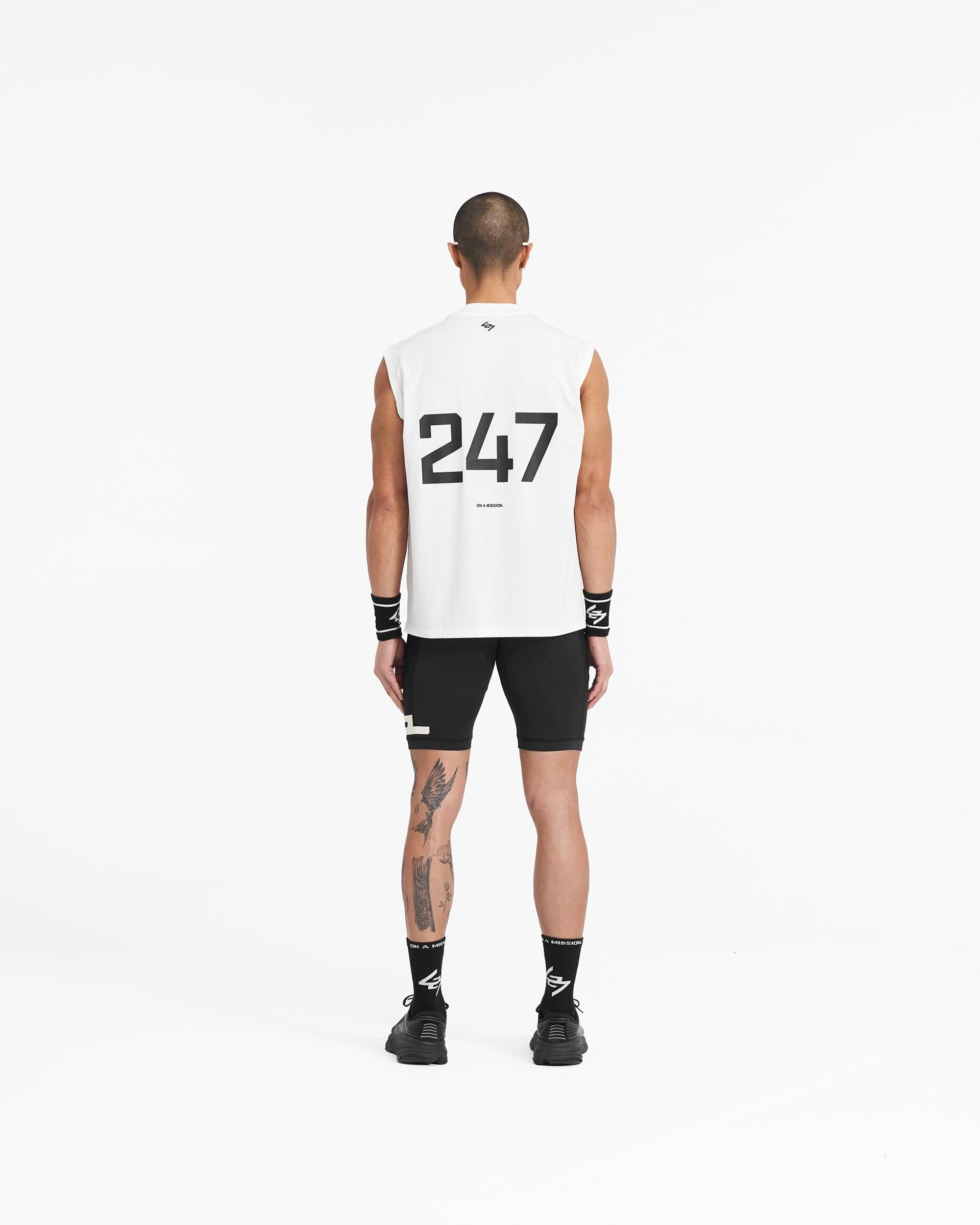 247 Oversized Tank - Cremeweiss