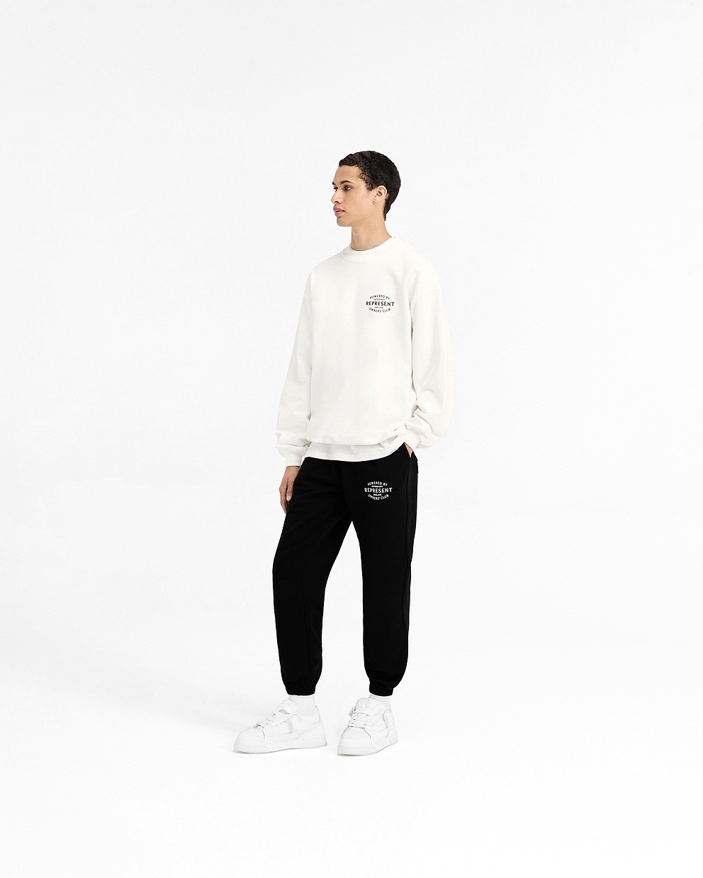 Represent Owners Club Stamp Sweater - CREMEWEISS