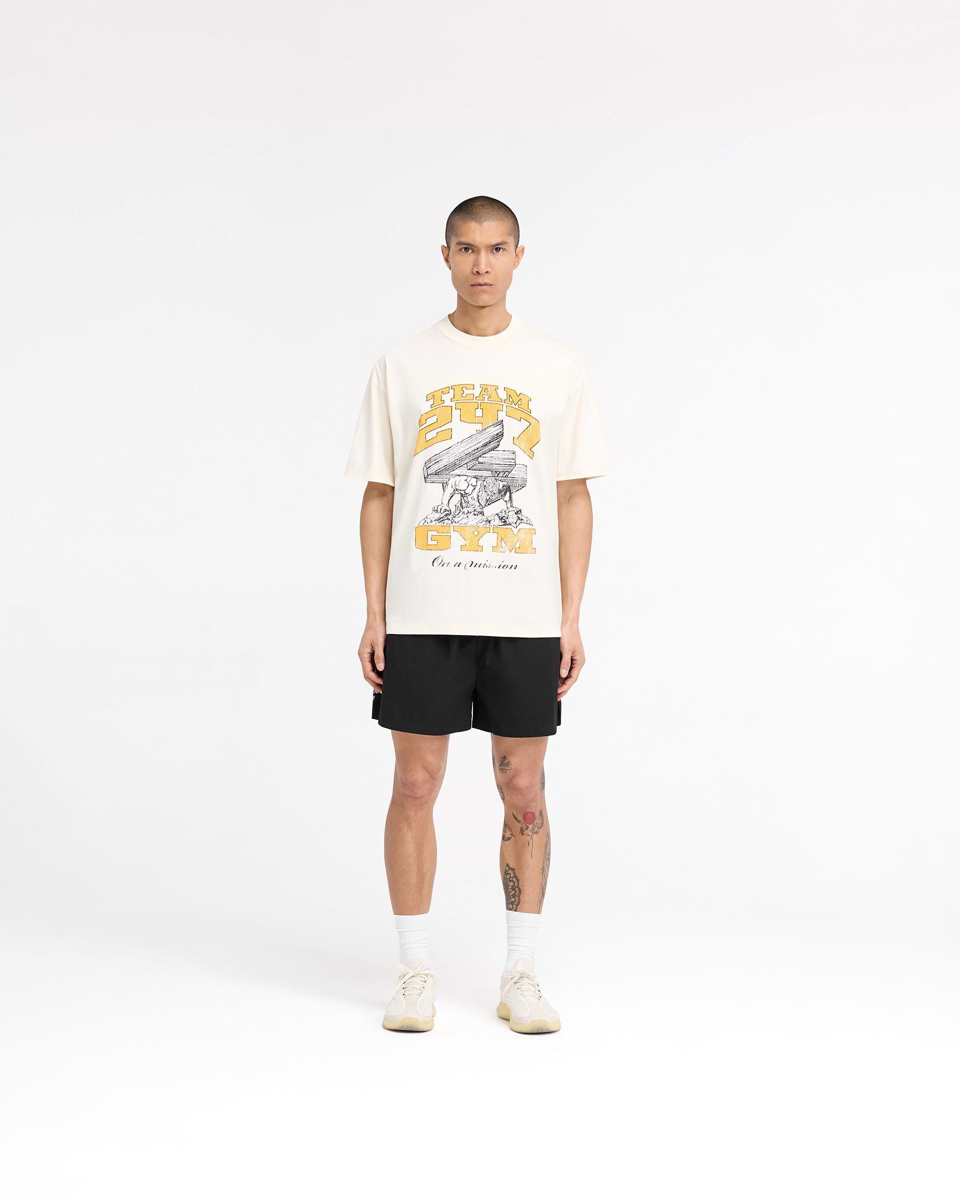 247 Represent Gymnasium Track Short - Dunkelschwarz