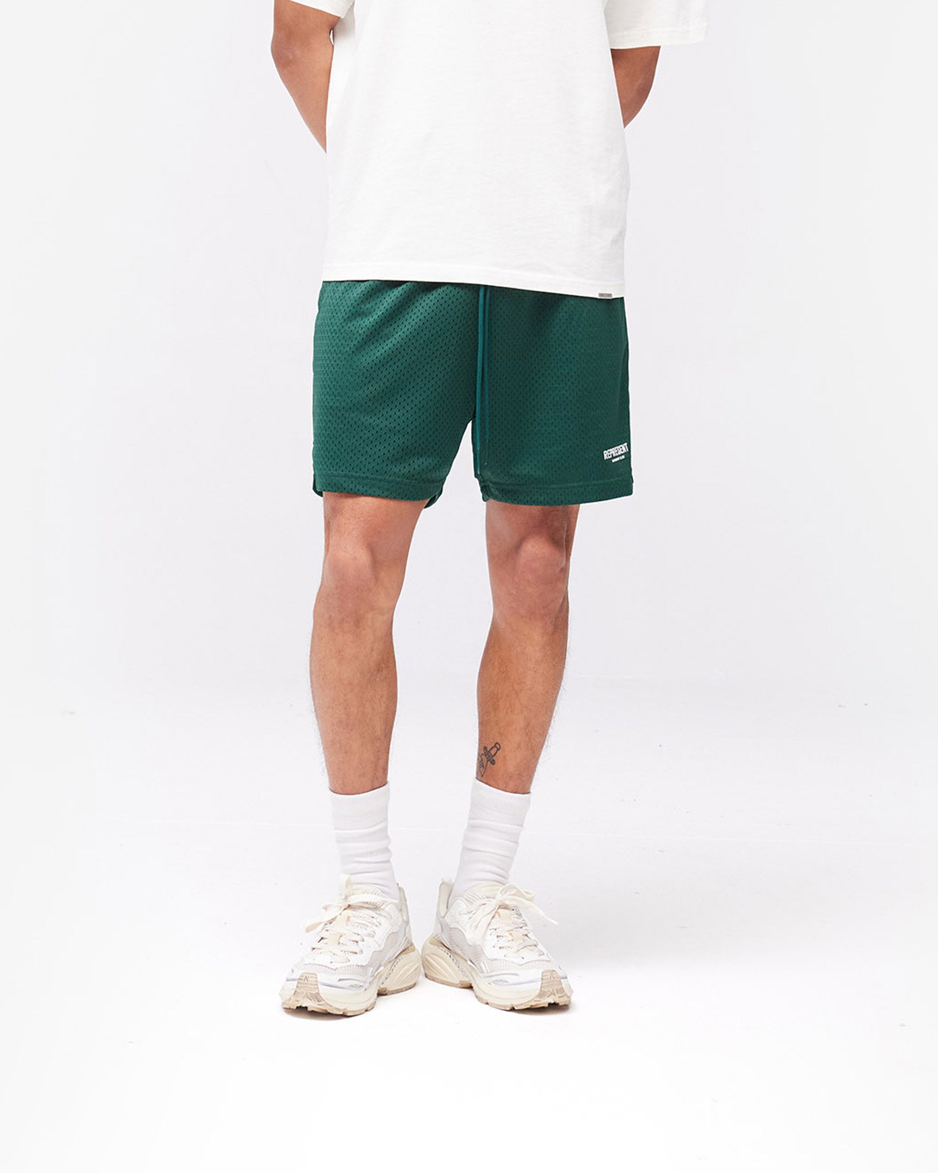 Represent Owners Club Mesh Shorts - Renngrün