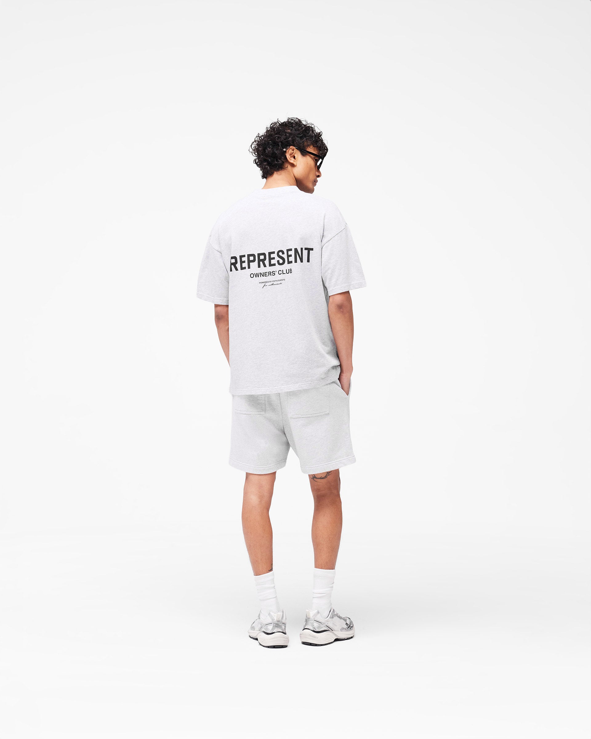T-Shirt Represent Owners Club - Gris cendré