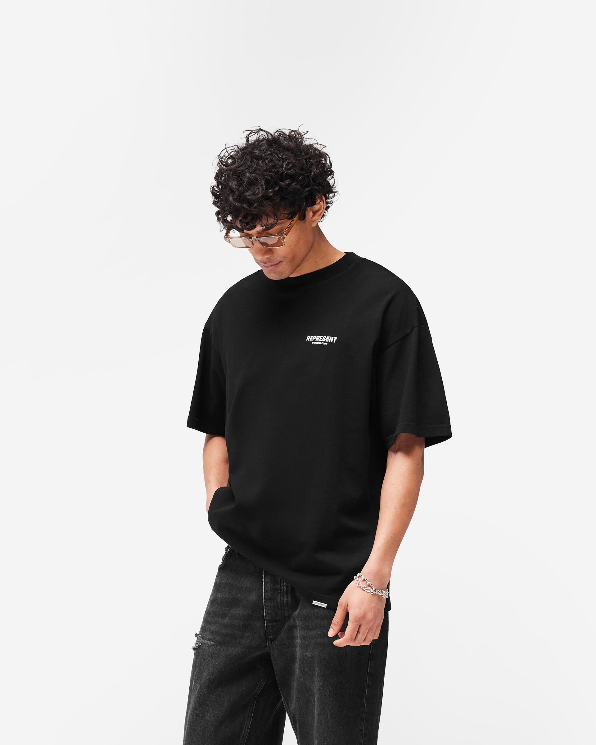 Represent Owners Club T-Shirt - Schwarz