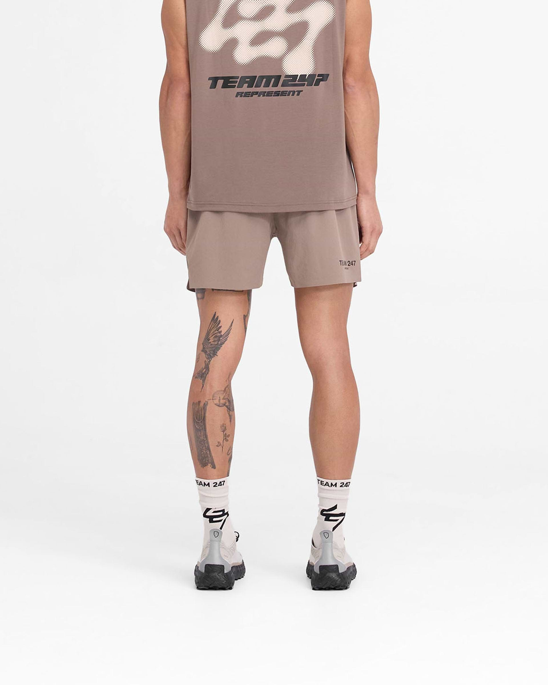 Team 247 Fused Shorts - Terre d'ombre