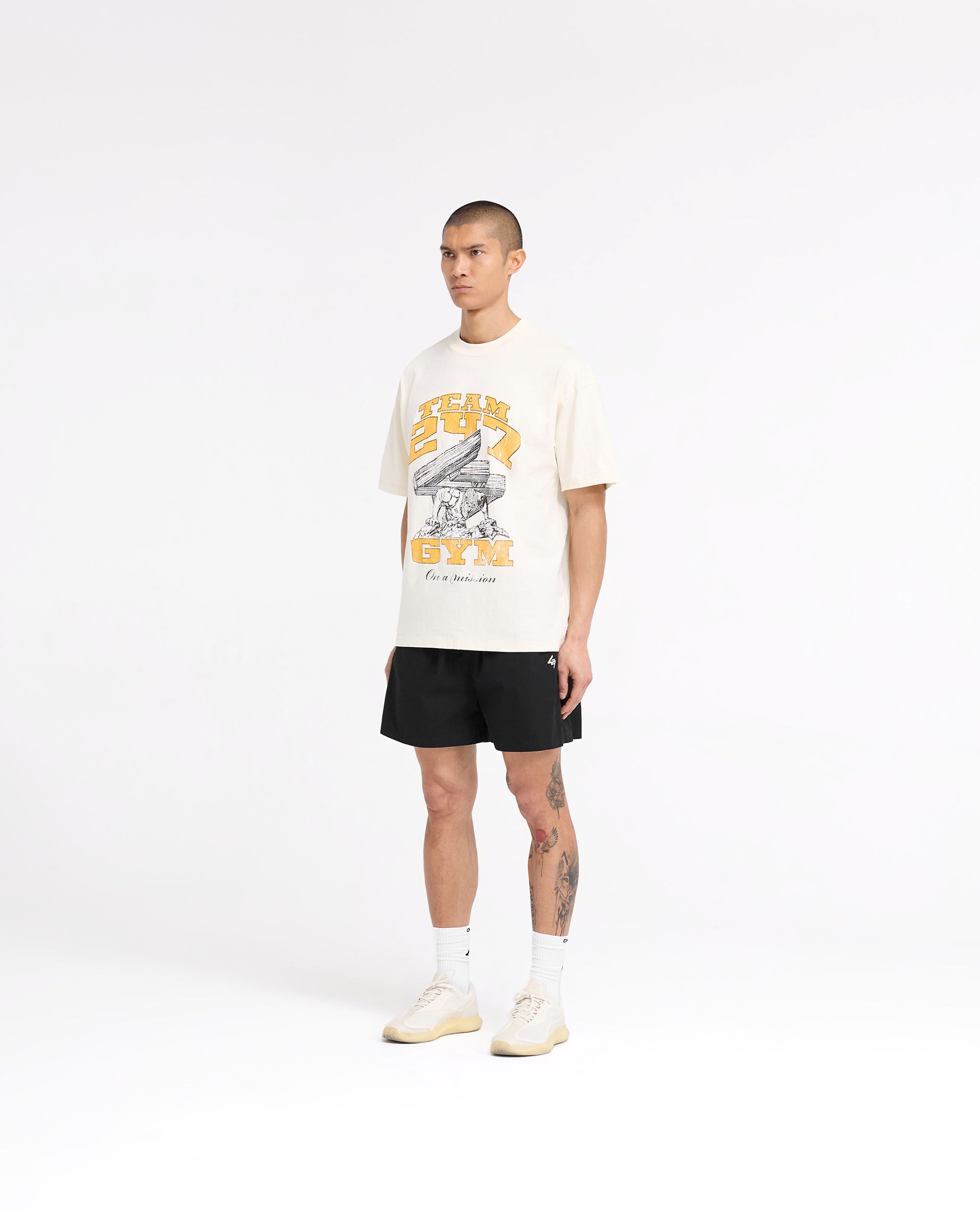 247 Represent Gymnasium Track Short - Dunkelschwarz