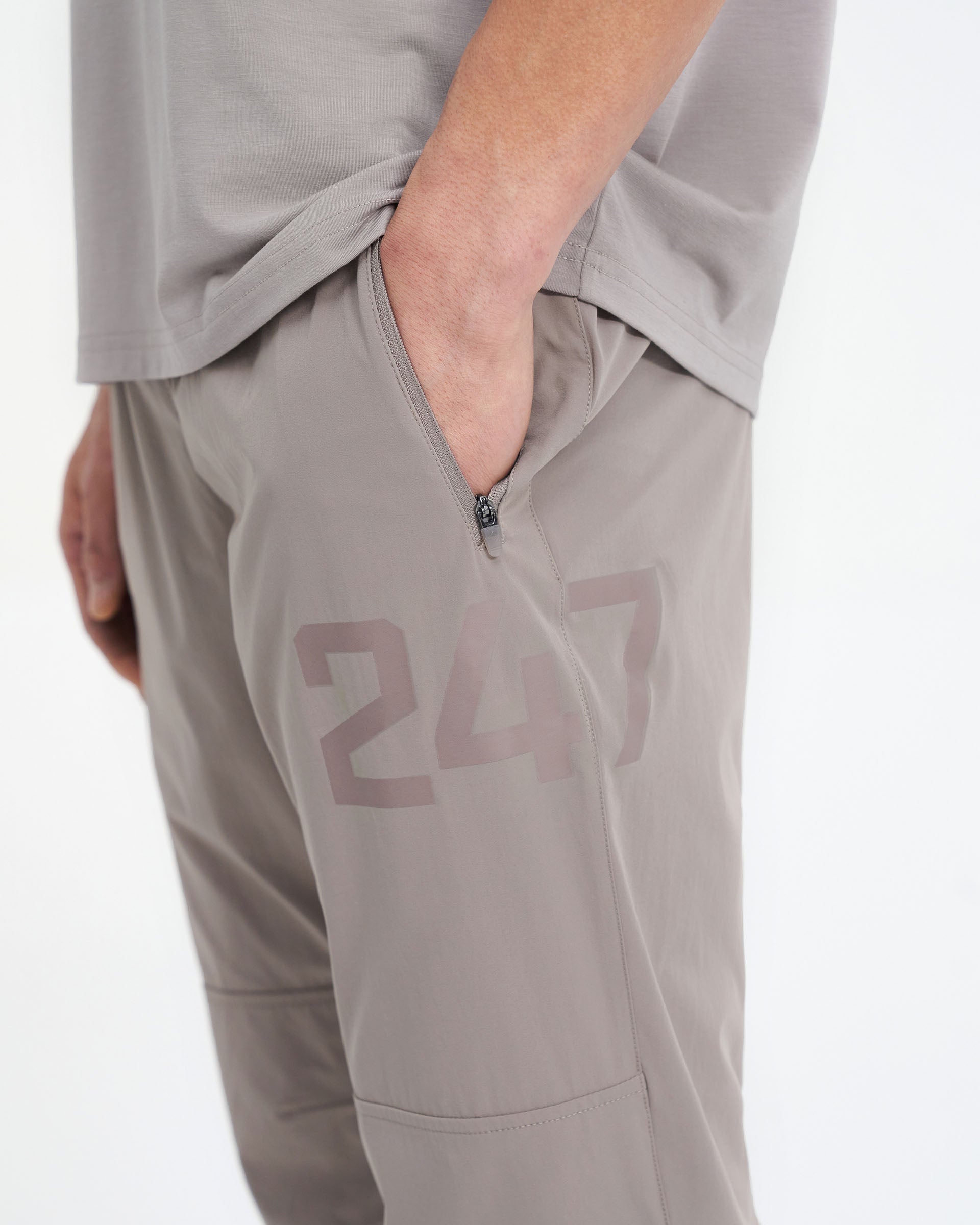 247 Training Pant - Aschgrau