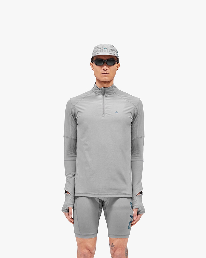 247_Run_Quarter_Zip_-_Graphite_Grey_03.jpg