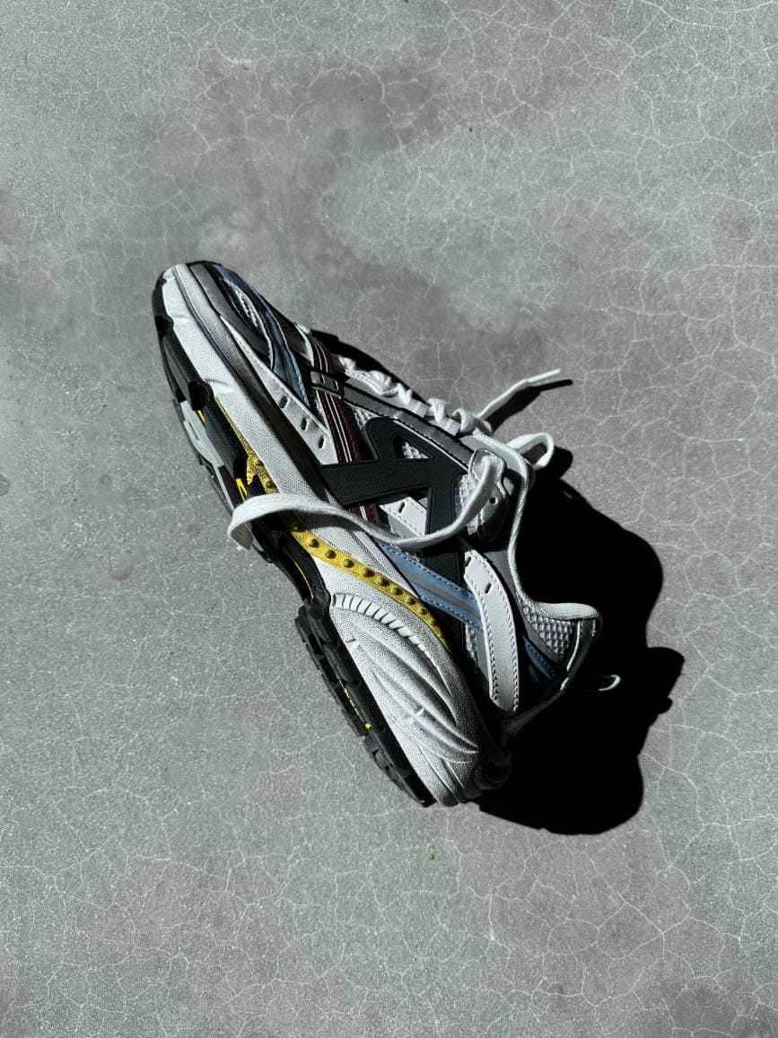 Storm Runner | Multi | REPRESENT