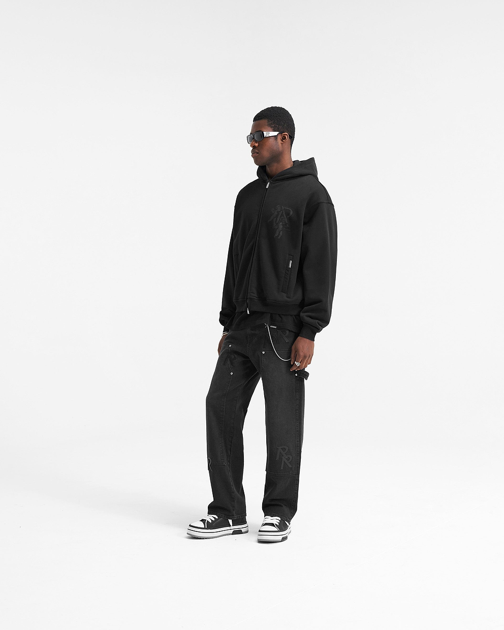 Cherub Initial Zip Hoodie - SCHWARZ