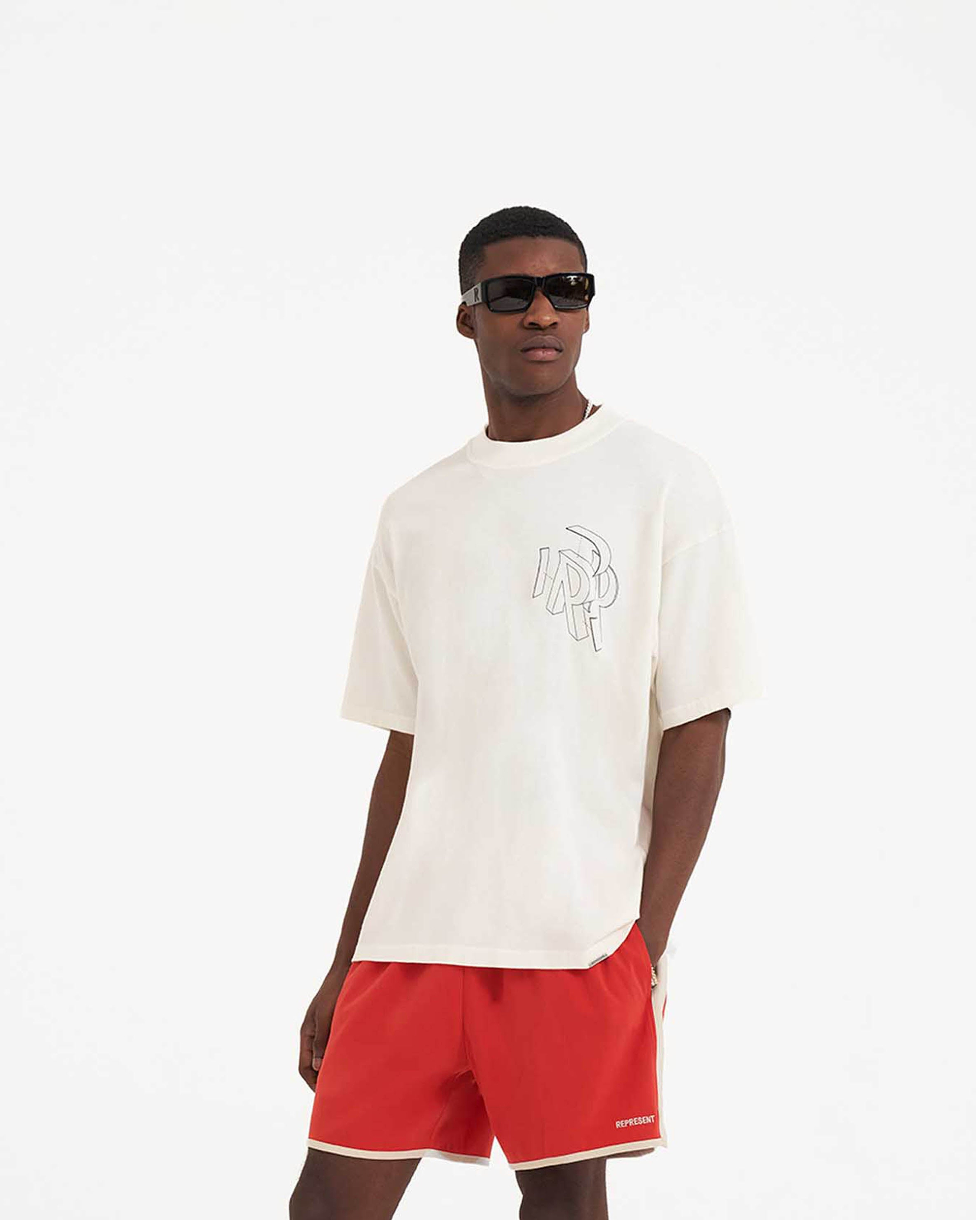 Souvenir Shorts - Burnt Red