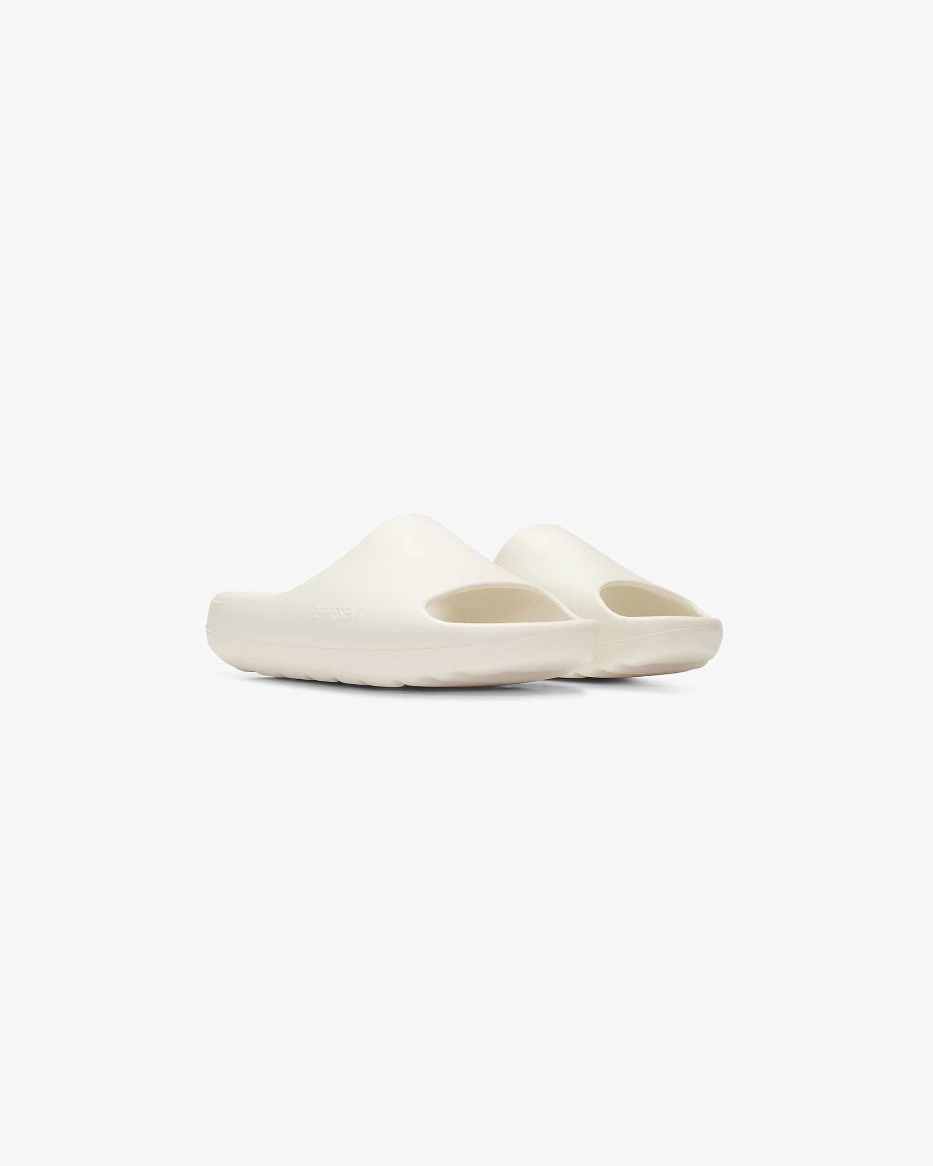 Sliders | Flat White Footwear SS22 | Represent Clo