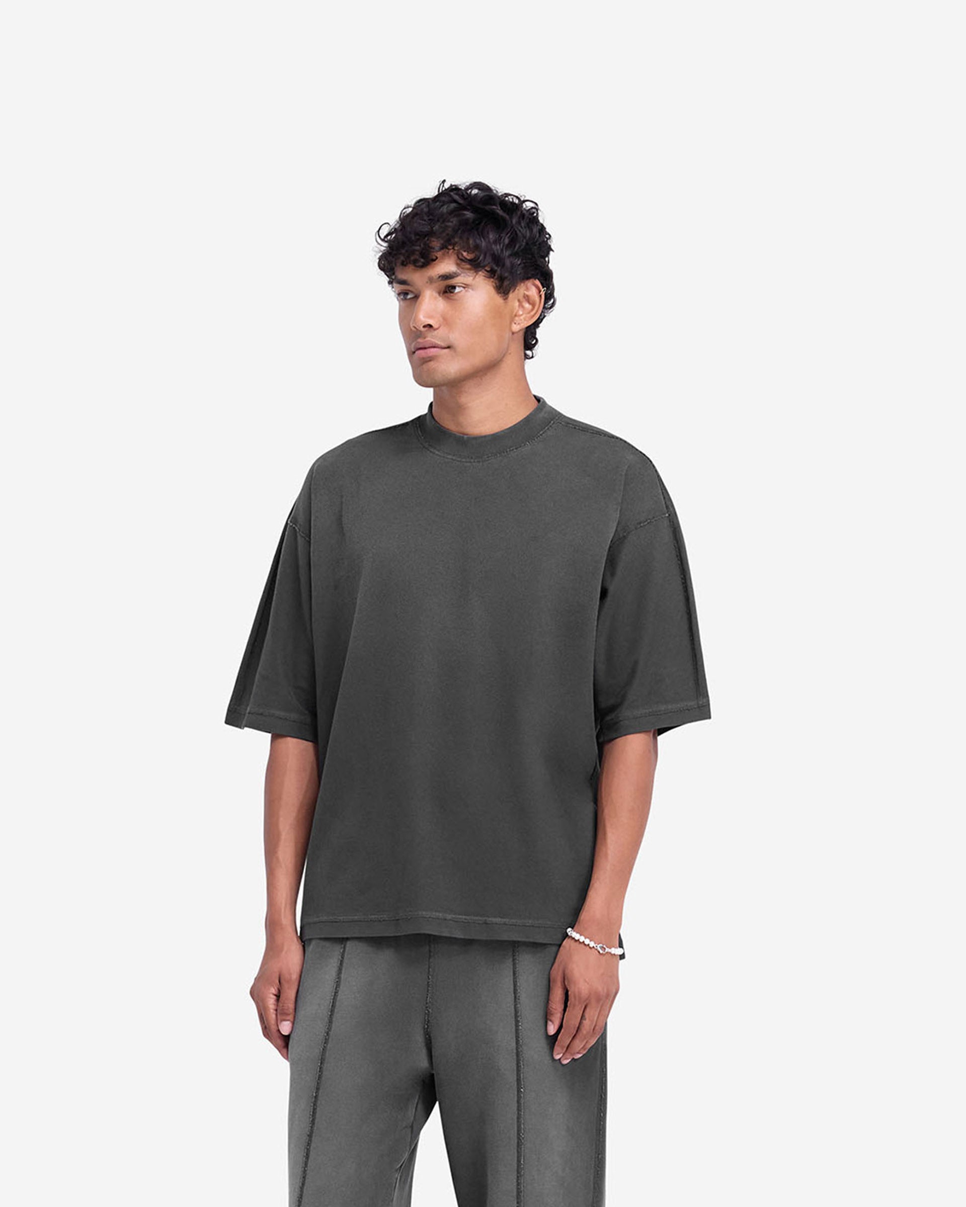 Stepped Hem T-Shirt - Stained Black