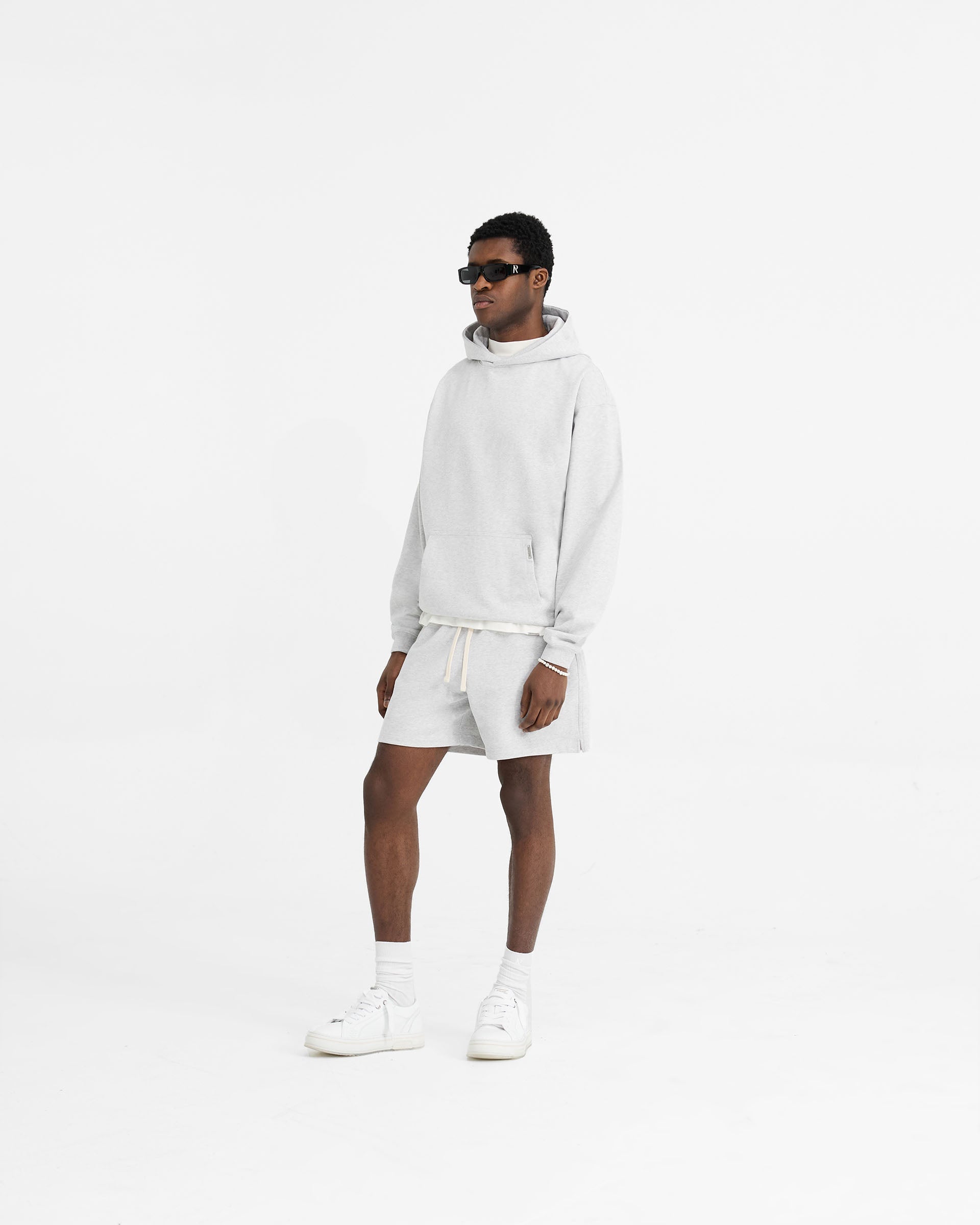 Übergroßer Hoodie mit Initialen-Print - Eisgrau meliert