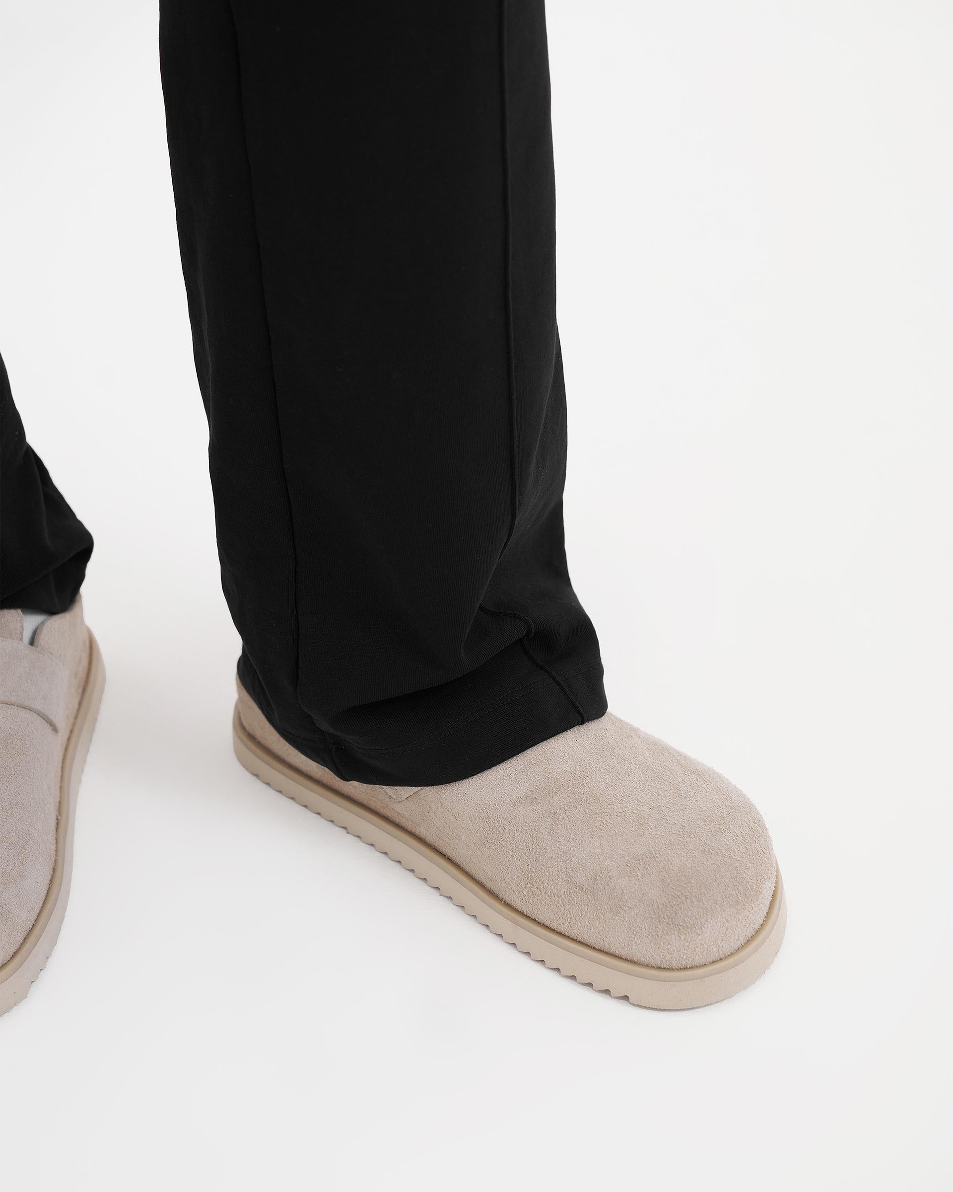 Jogginghose mit Initialen - Tiefschwarz