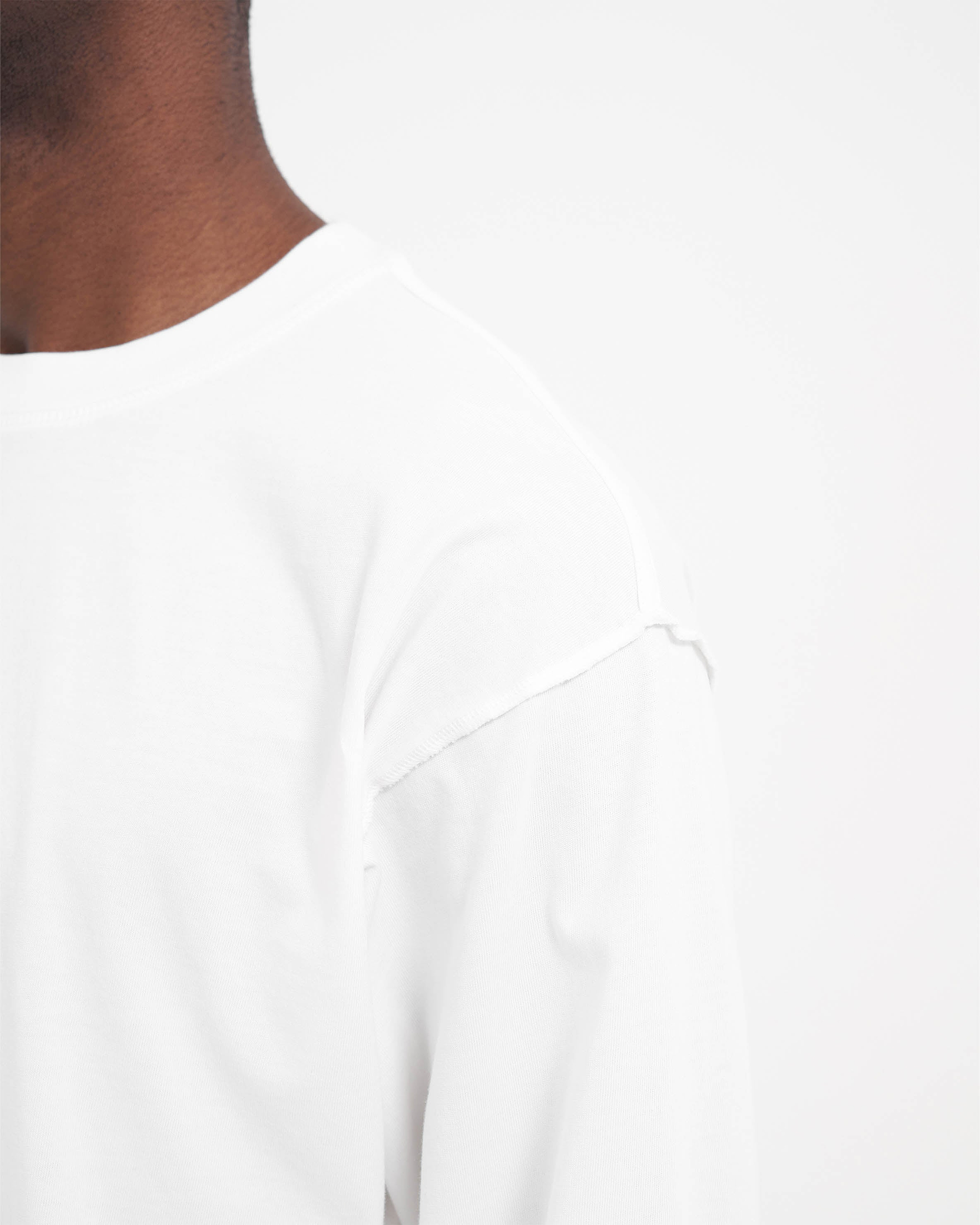 Langarm-T-Shirt mit Initialen-Motiv - Mattweiß