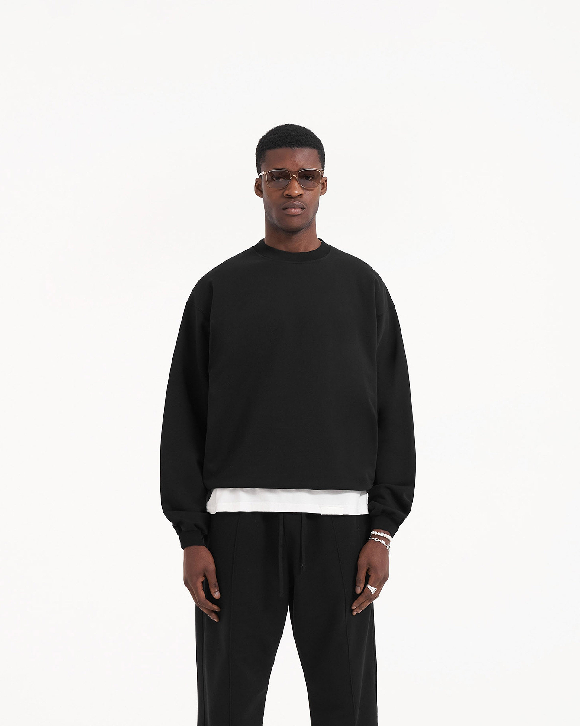 Pullover mit Initialen - Tiefschwarz