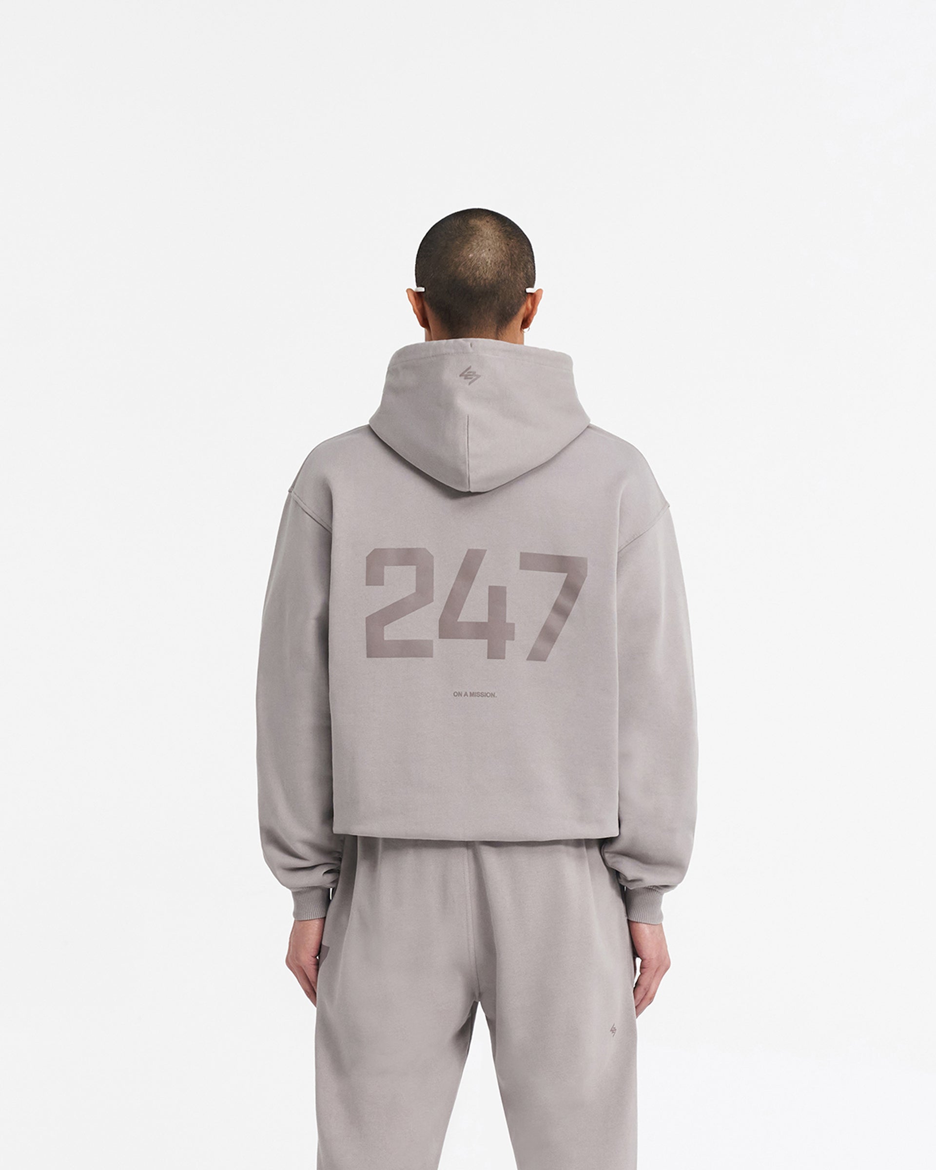 247 Übergroßer Kapuzenpullover - Cinder