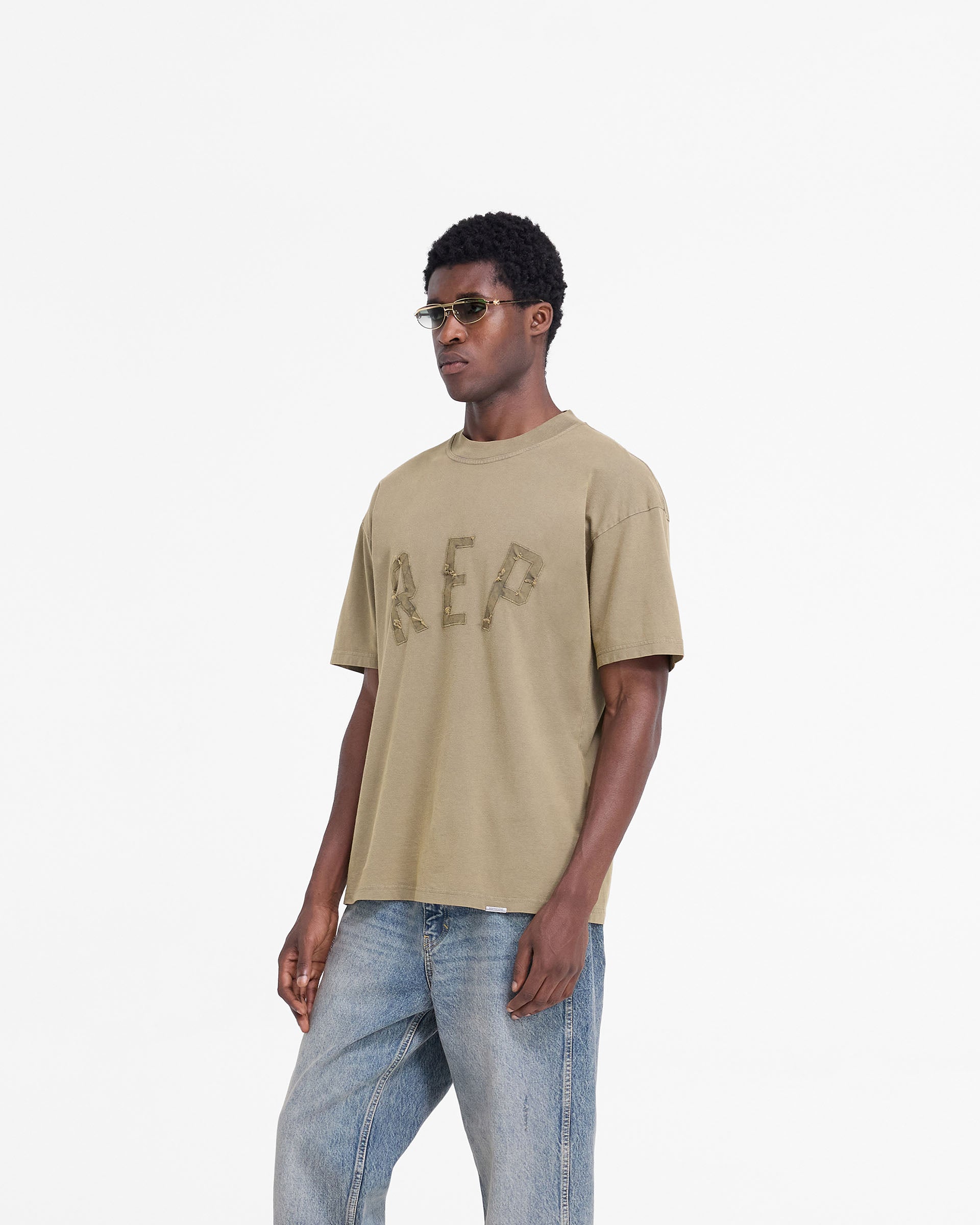T-shirt à appliqué Rep - Fauve