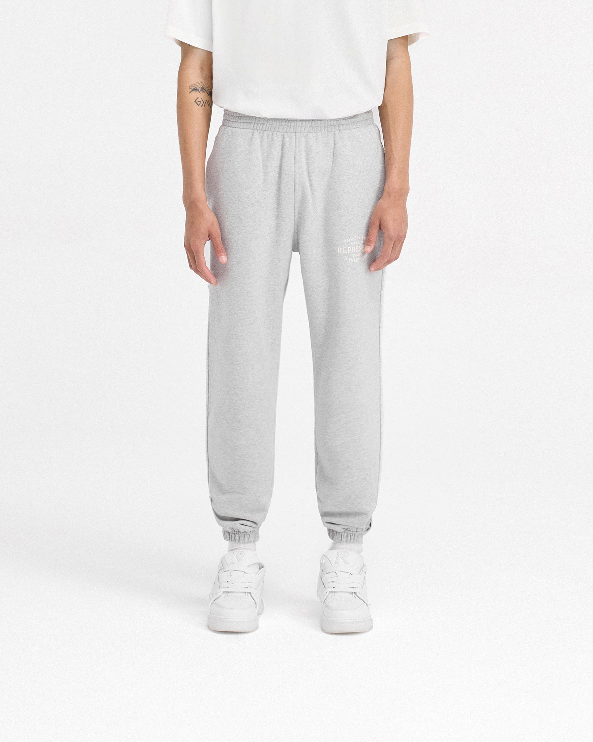 Pantalon de survêtement Represent Owners Club Stamp - Gris cendré