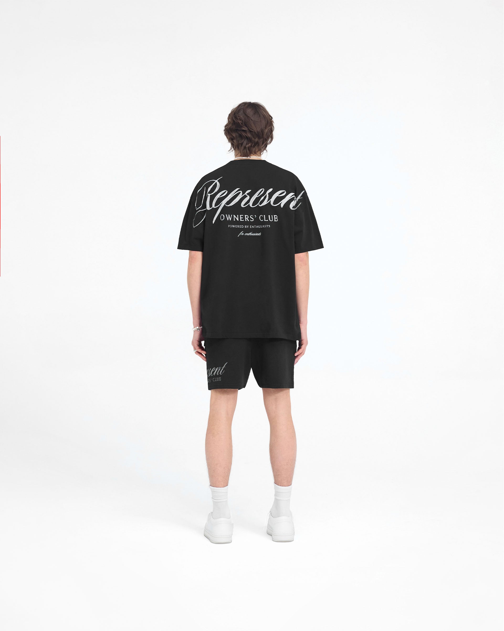 T-Shirt „Represent Owners Club“ mit Schriftzug – Schwarz