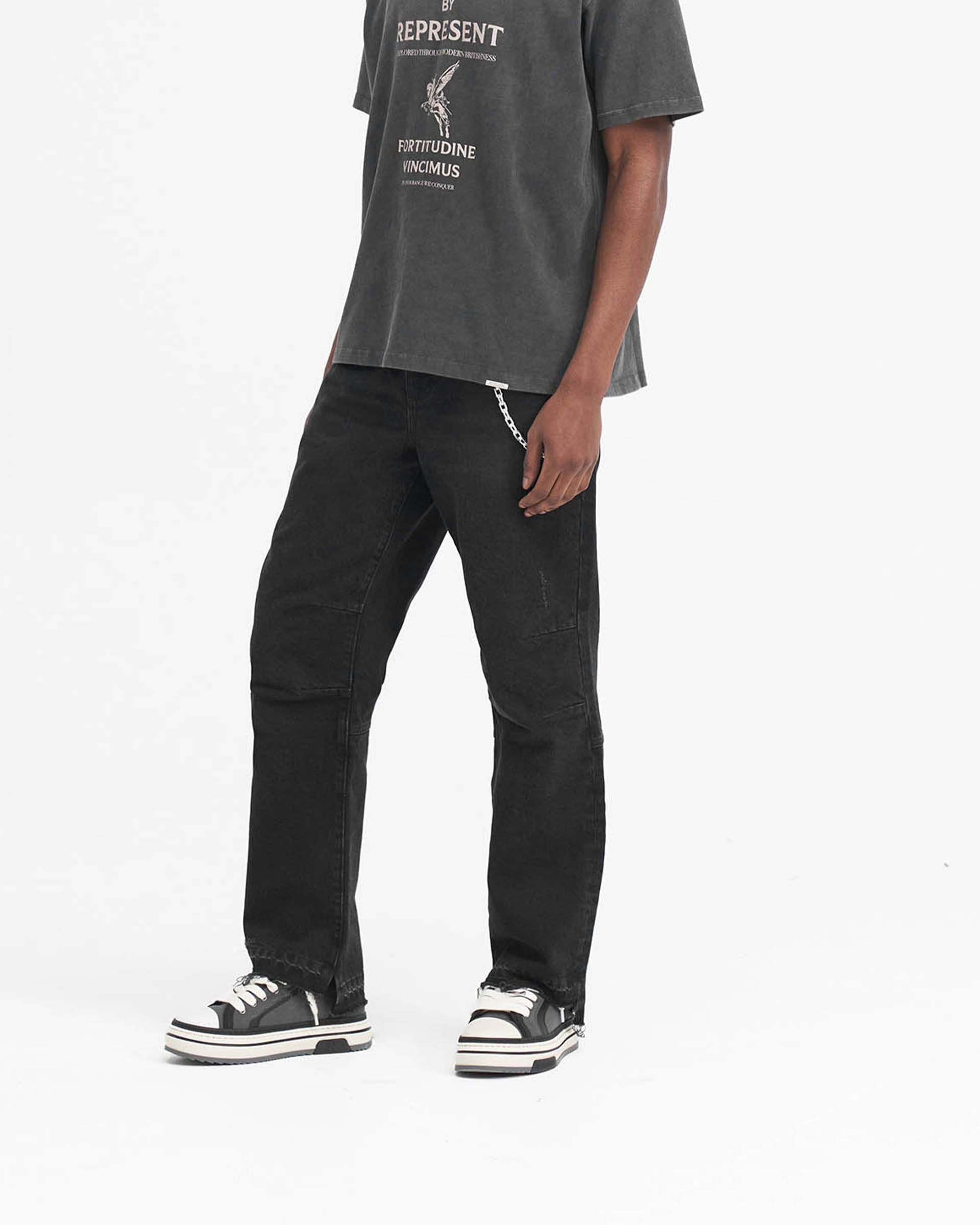 R2 Jeans mit abgestuftem Saum - Off Black