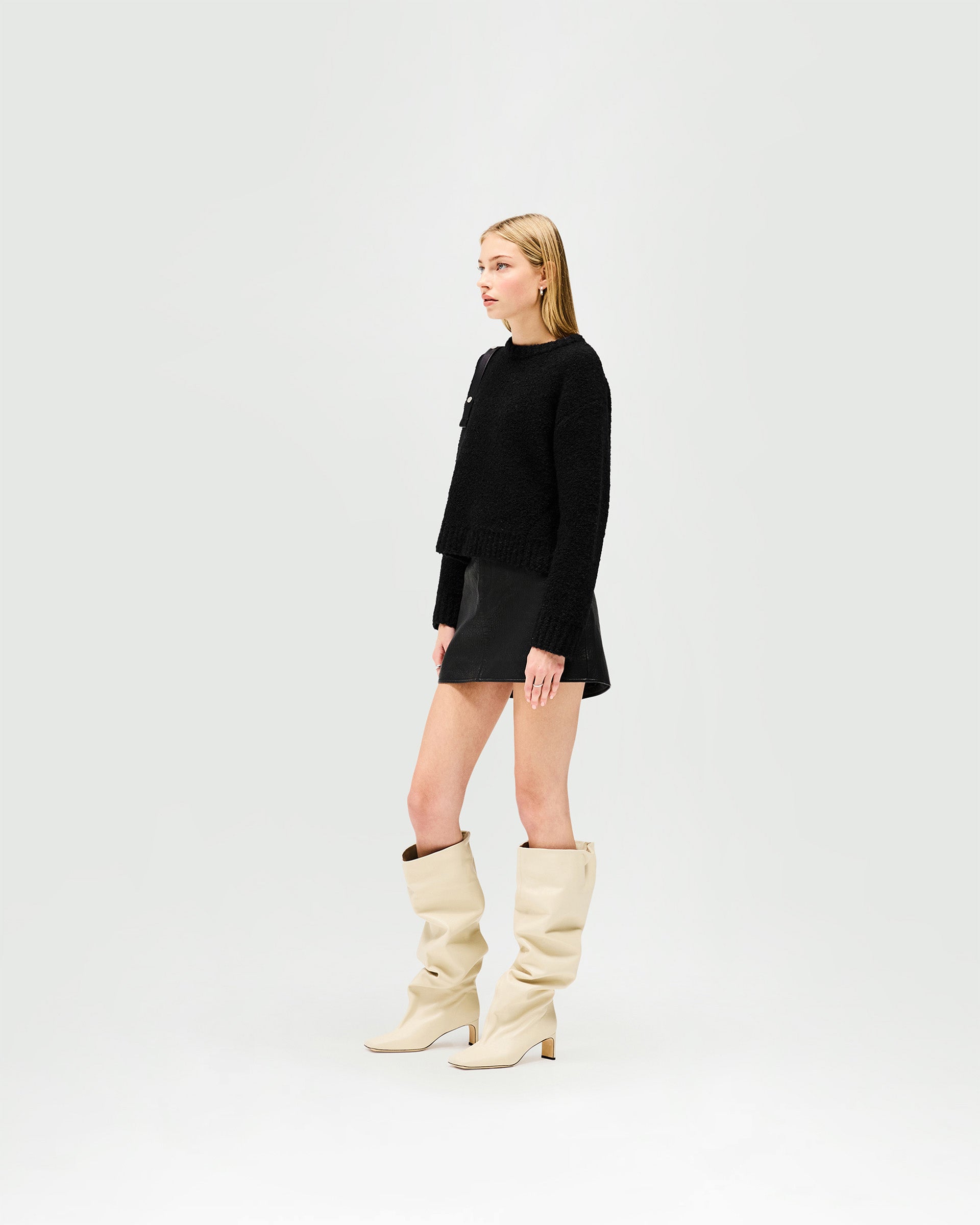 Spin Sweater - Jet Black