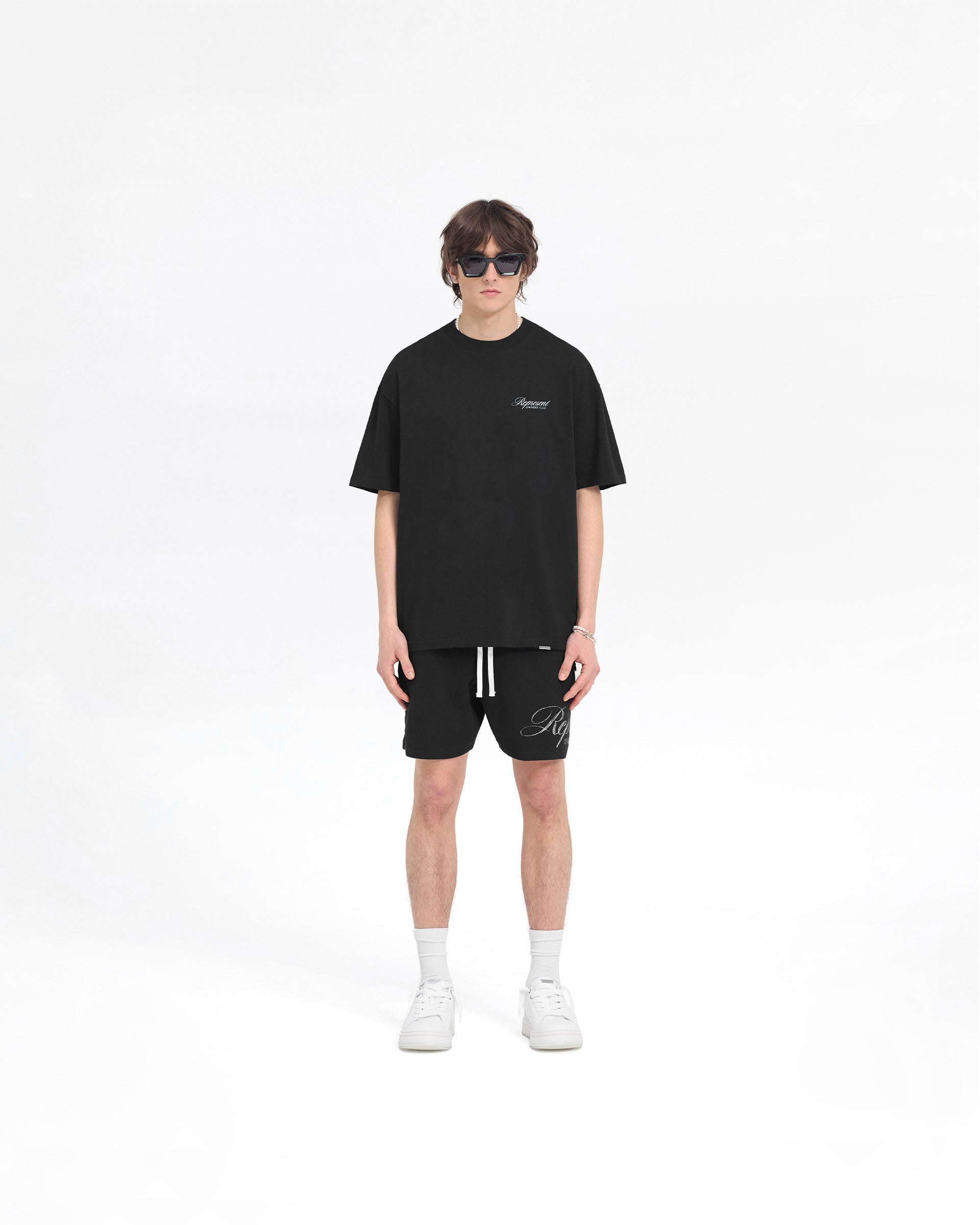 T-Shirt „Represent Owners Club“ mit Schriftzug – Schwarz