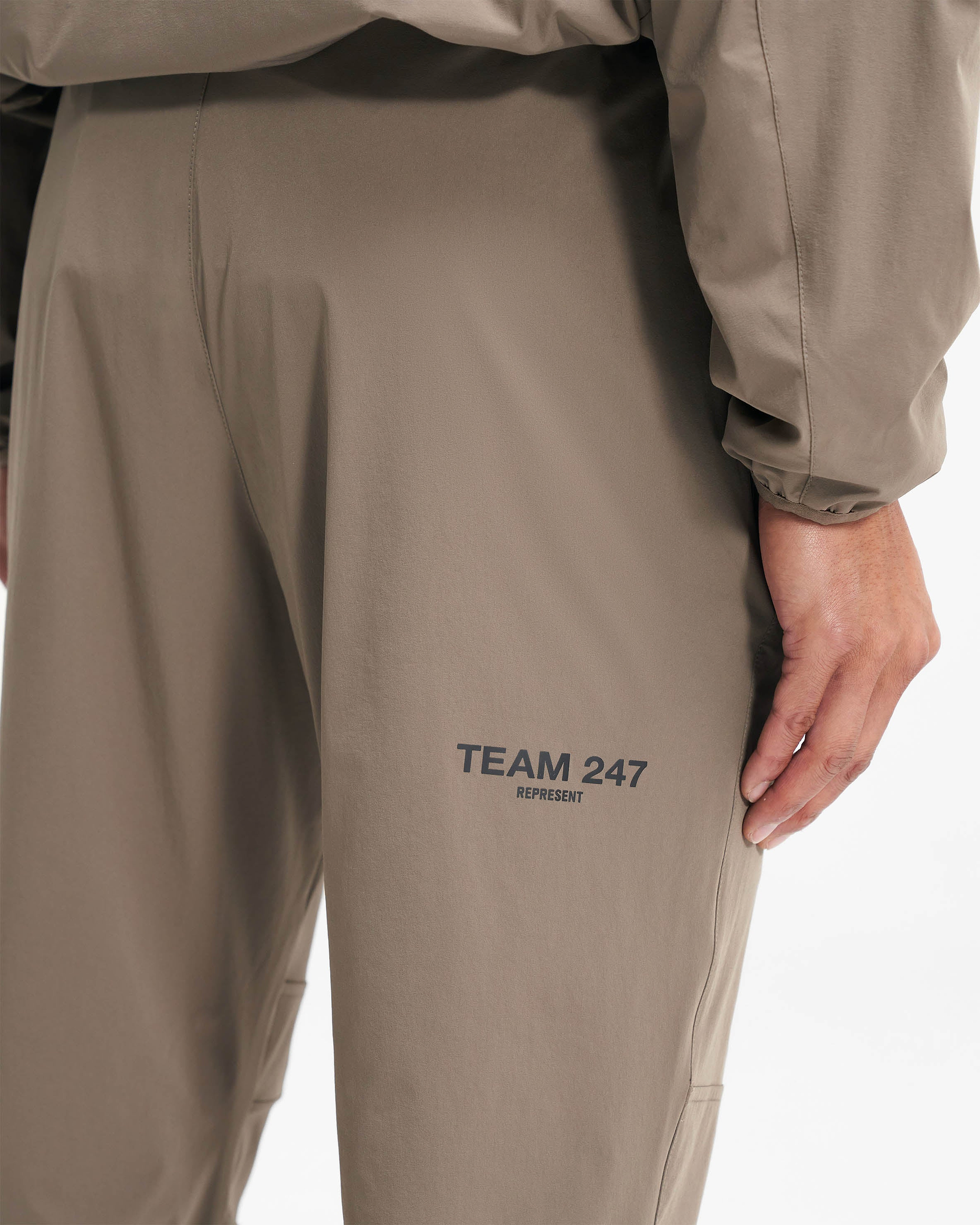 247 Trainingshose - Armee