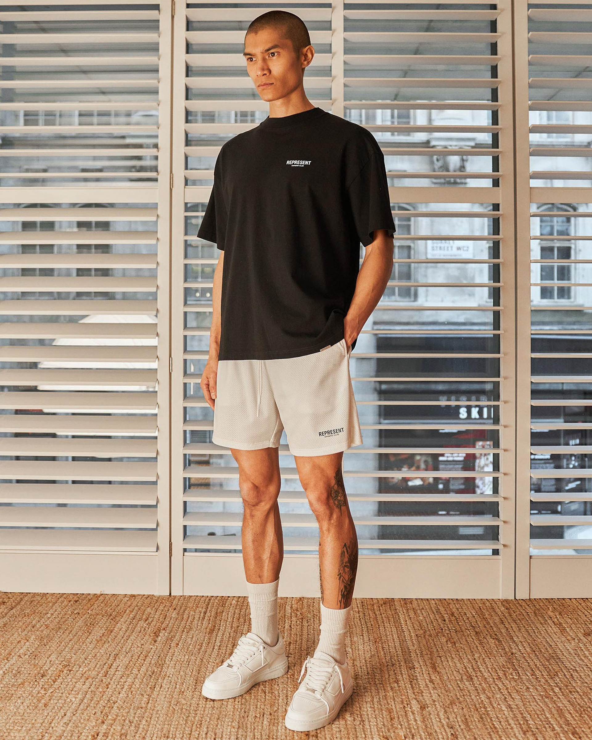 Represent Owners Club Mesh-Shorts - Flaches Weiß